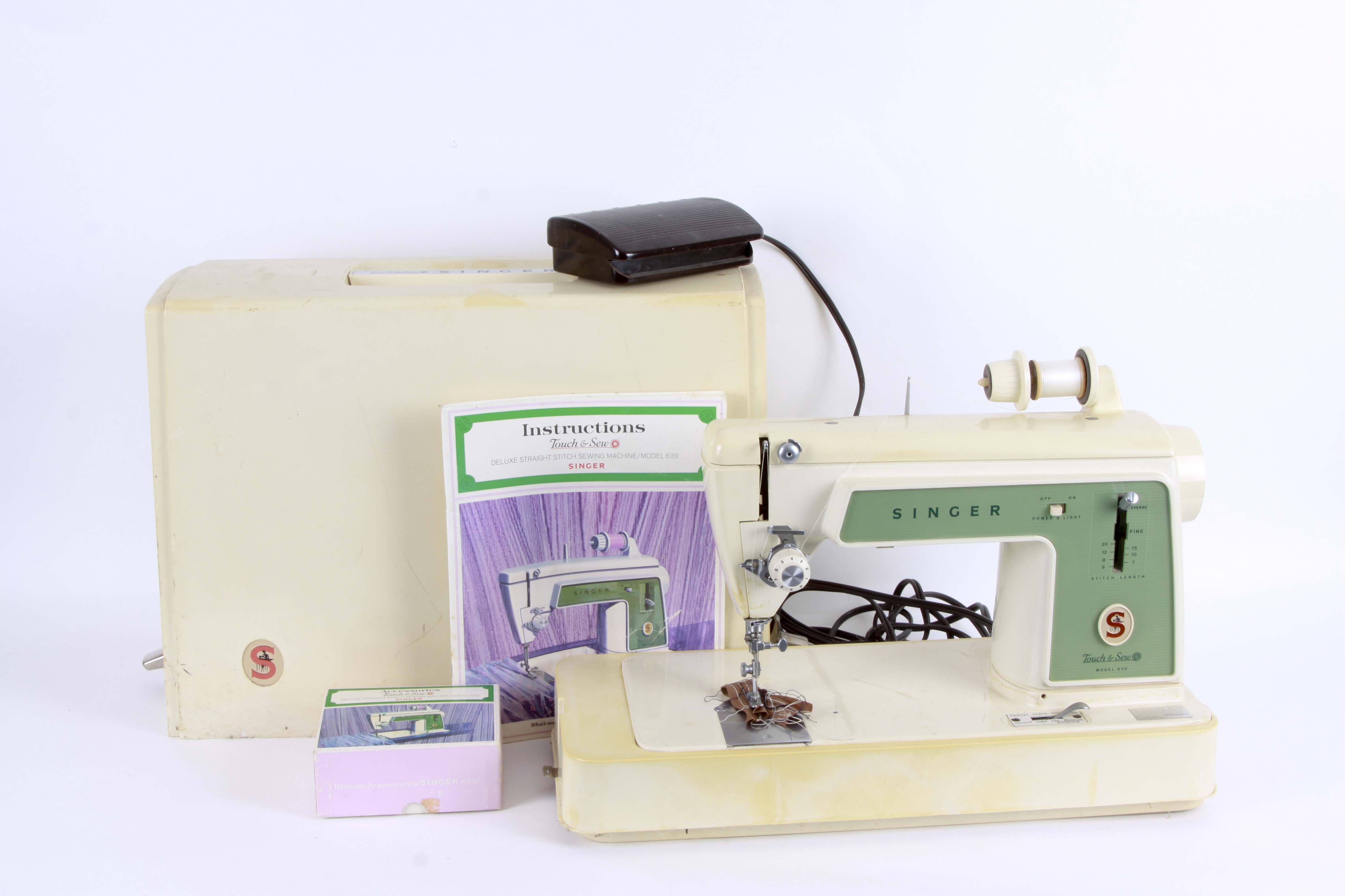 Singer "Touch and Sew" Sewing Machine