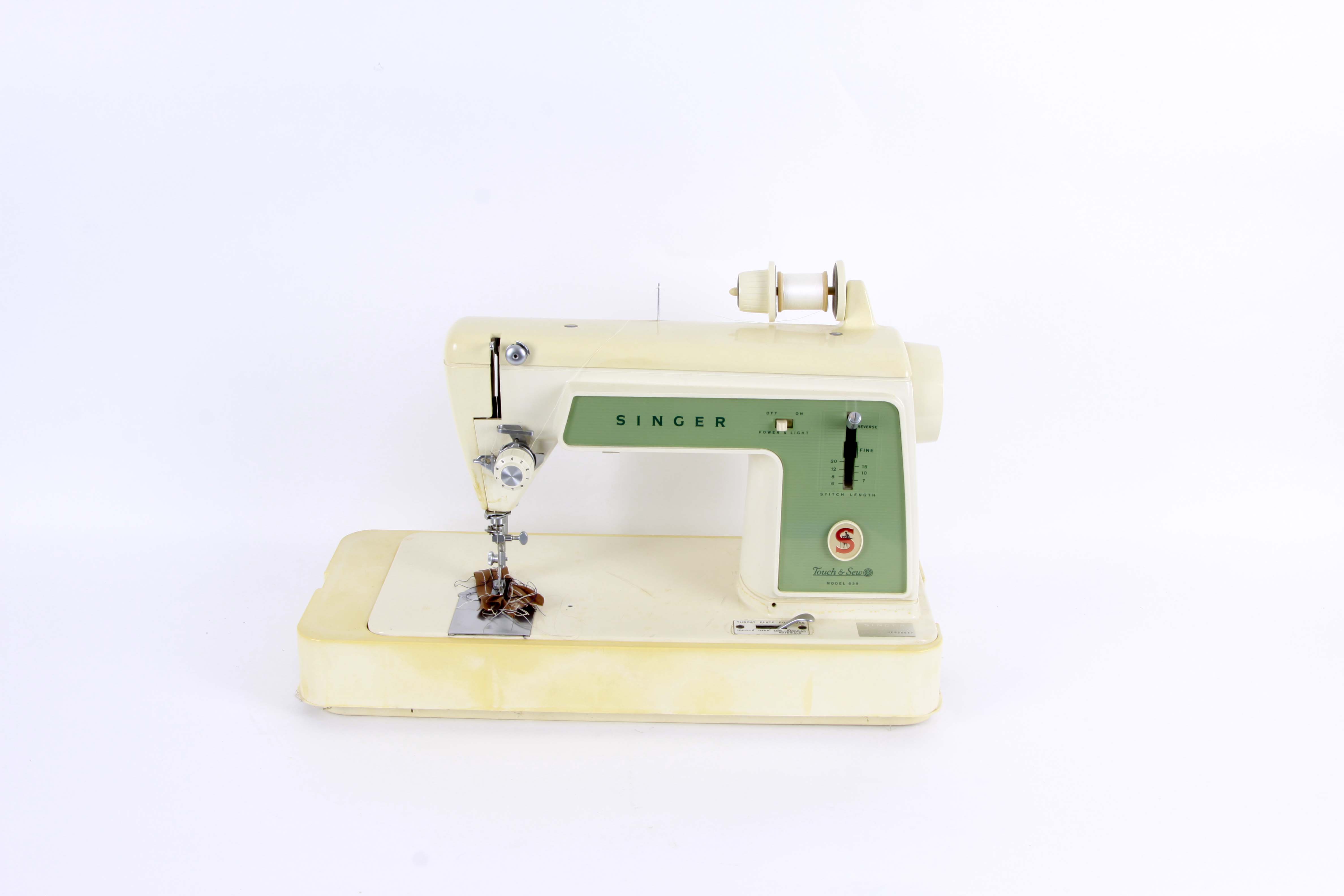 Singer "Touch and Sew" Sewing Machine