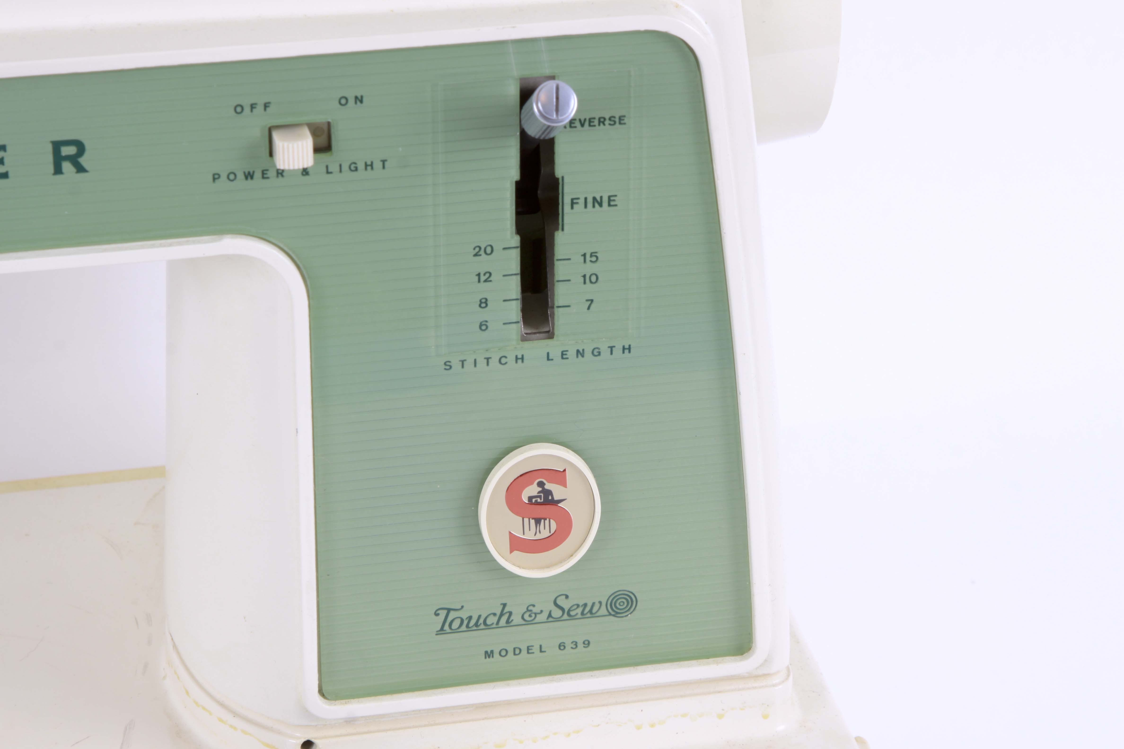 Singer "Touch and Sew" Sewing Machine