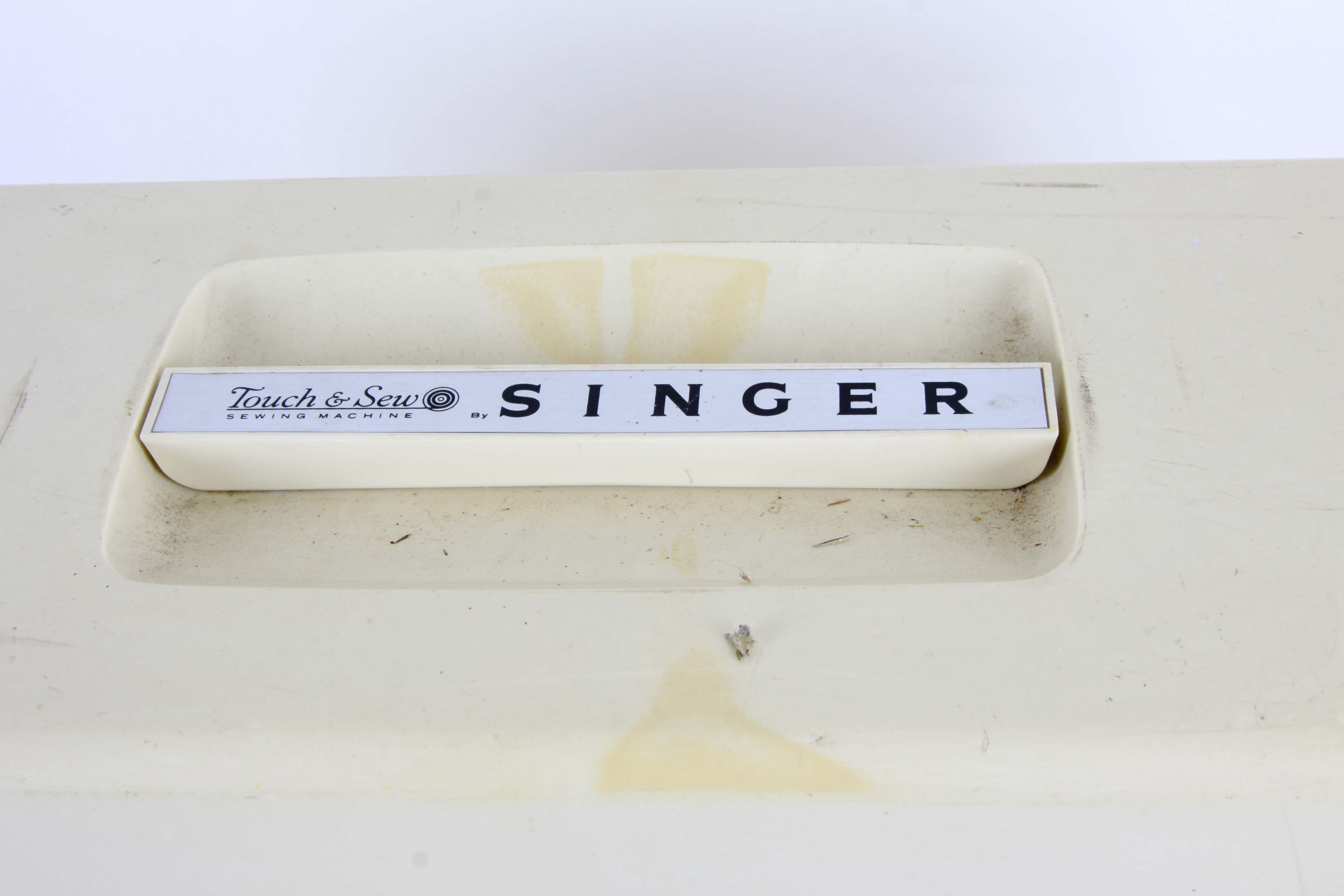 Singer "Touch and Sew" Sewing Machine