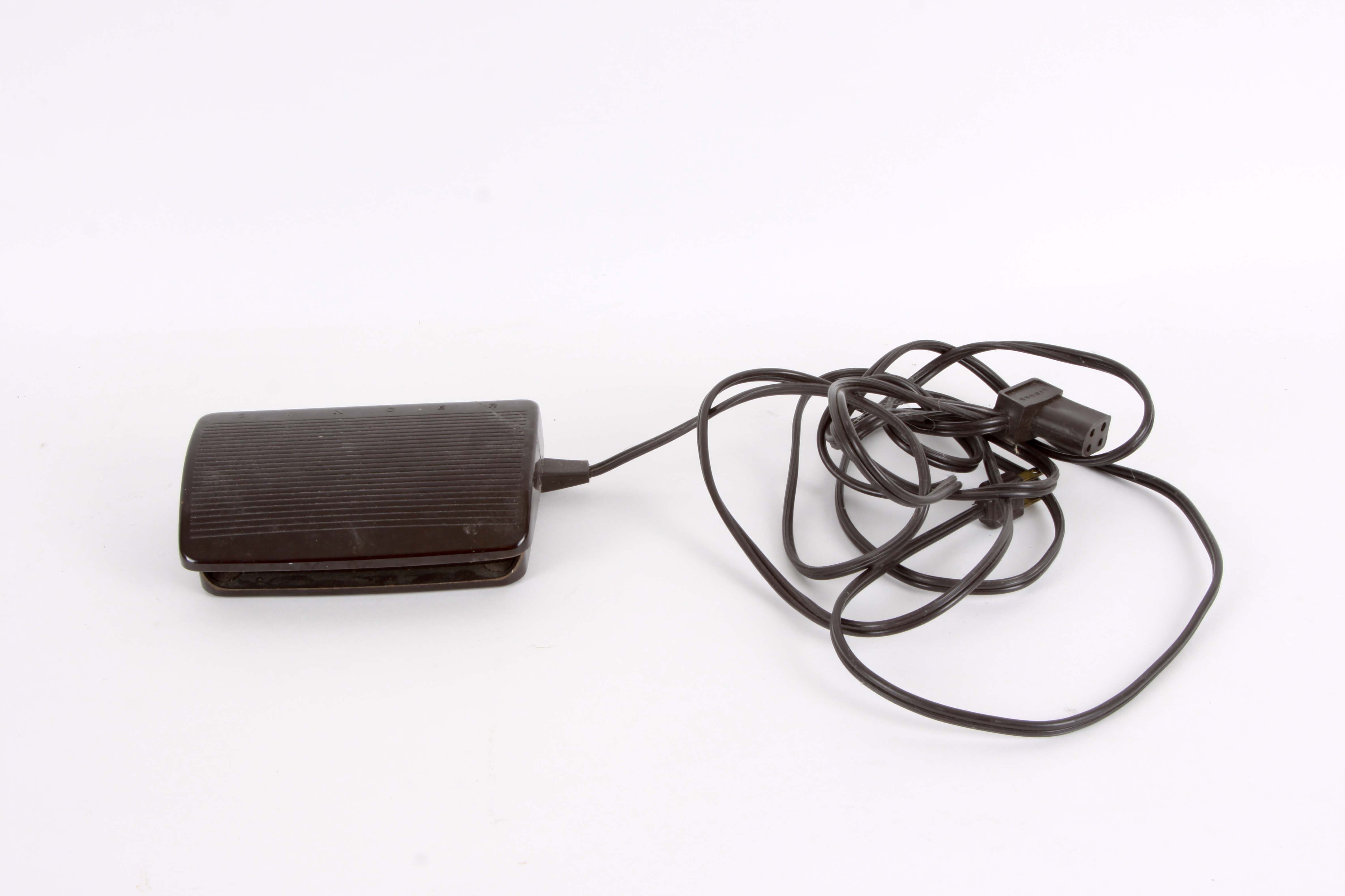 Singer "Touch and Sew" Sewing Machine