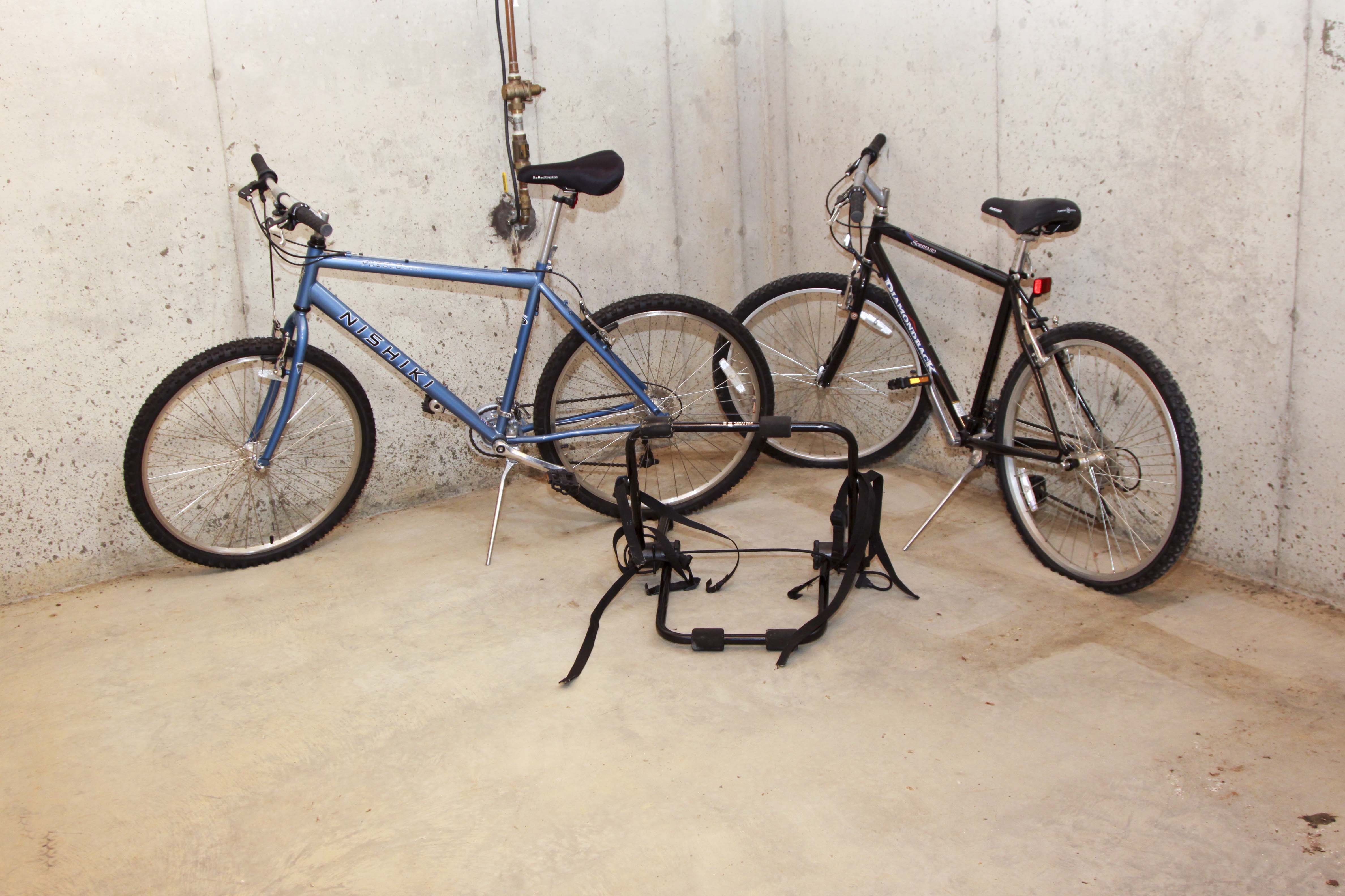 Men's Bicycles and Bike Rack