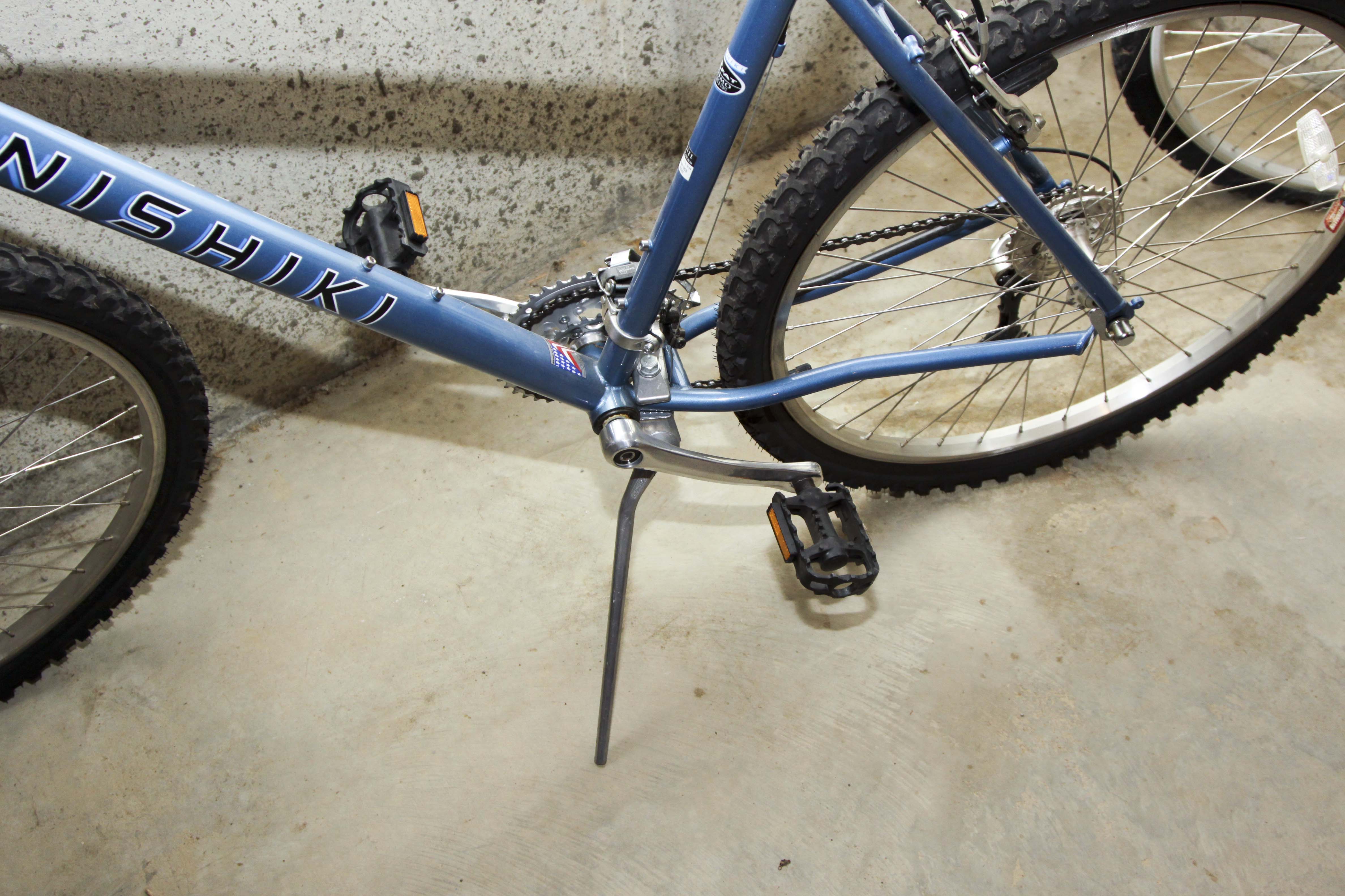 Men's Bicycles and Bike Rack