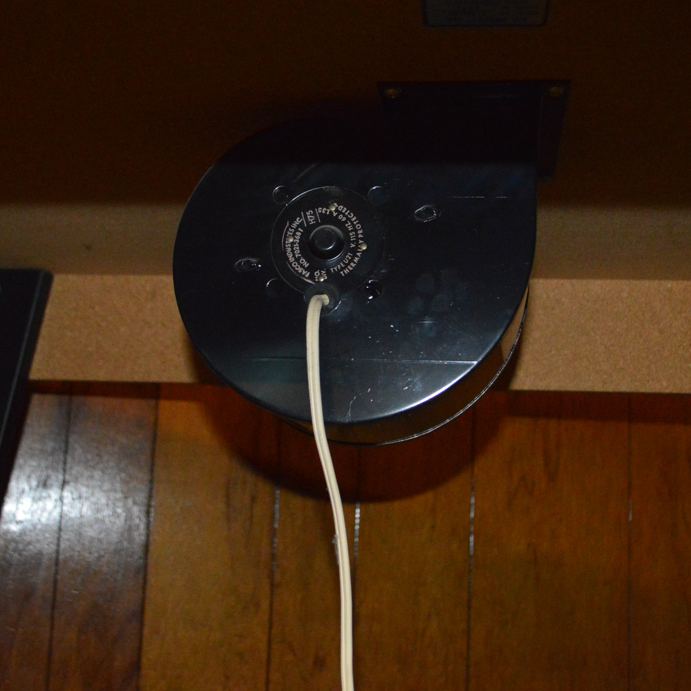 1970s Brunswick Challenger Air Hockey Table