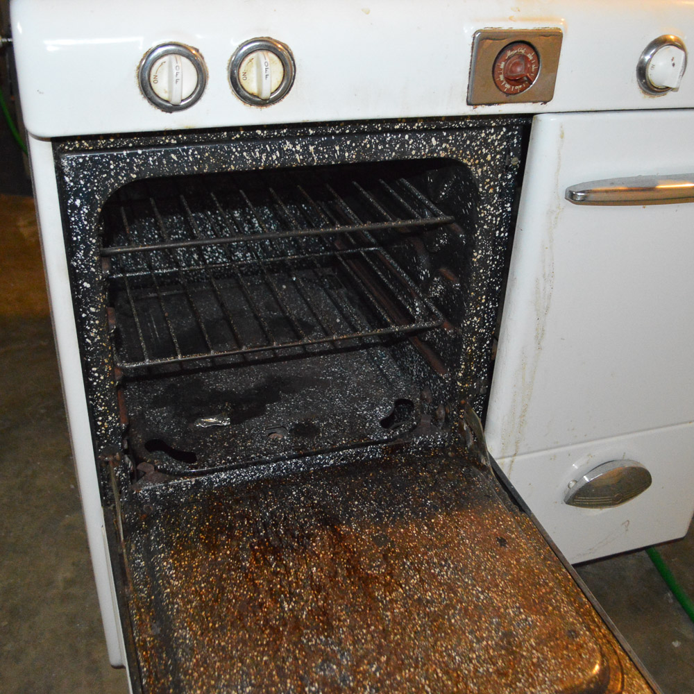 Vintage Magic Chef Gas Stove