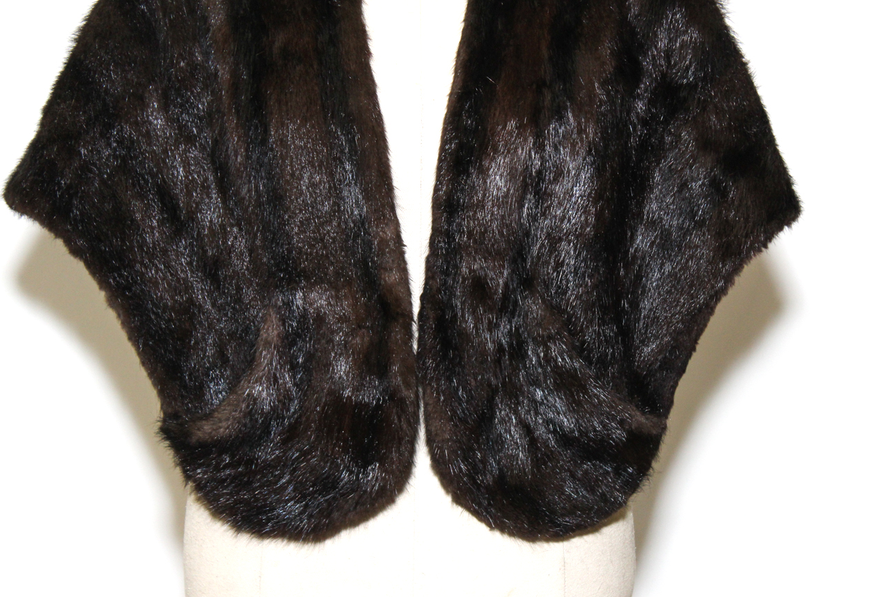Vintage Hyman Skurow And Son Mink Fur Shawl