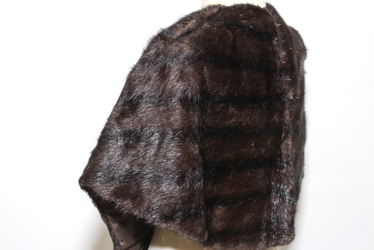 Vintage Hyman Skurow And Son Mink Fur Shawl