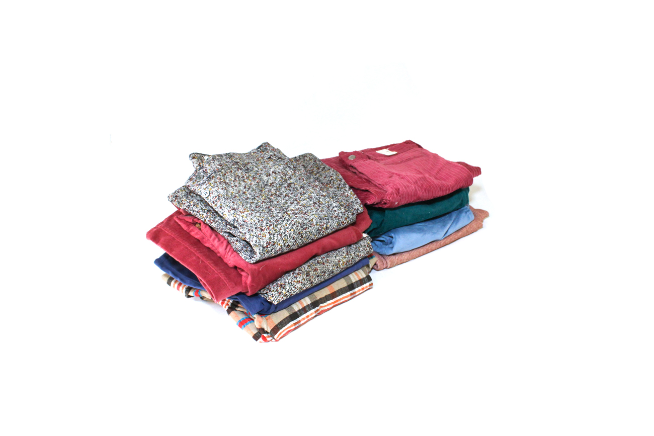 Vintage 1970s Bell Bottom Pants Sizes 26-27 Featuring Landlubbers