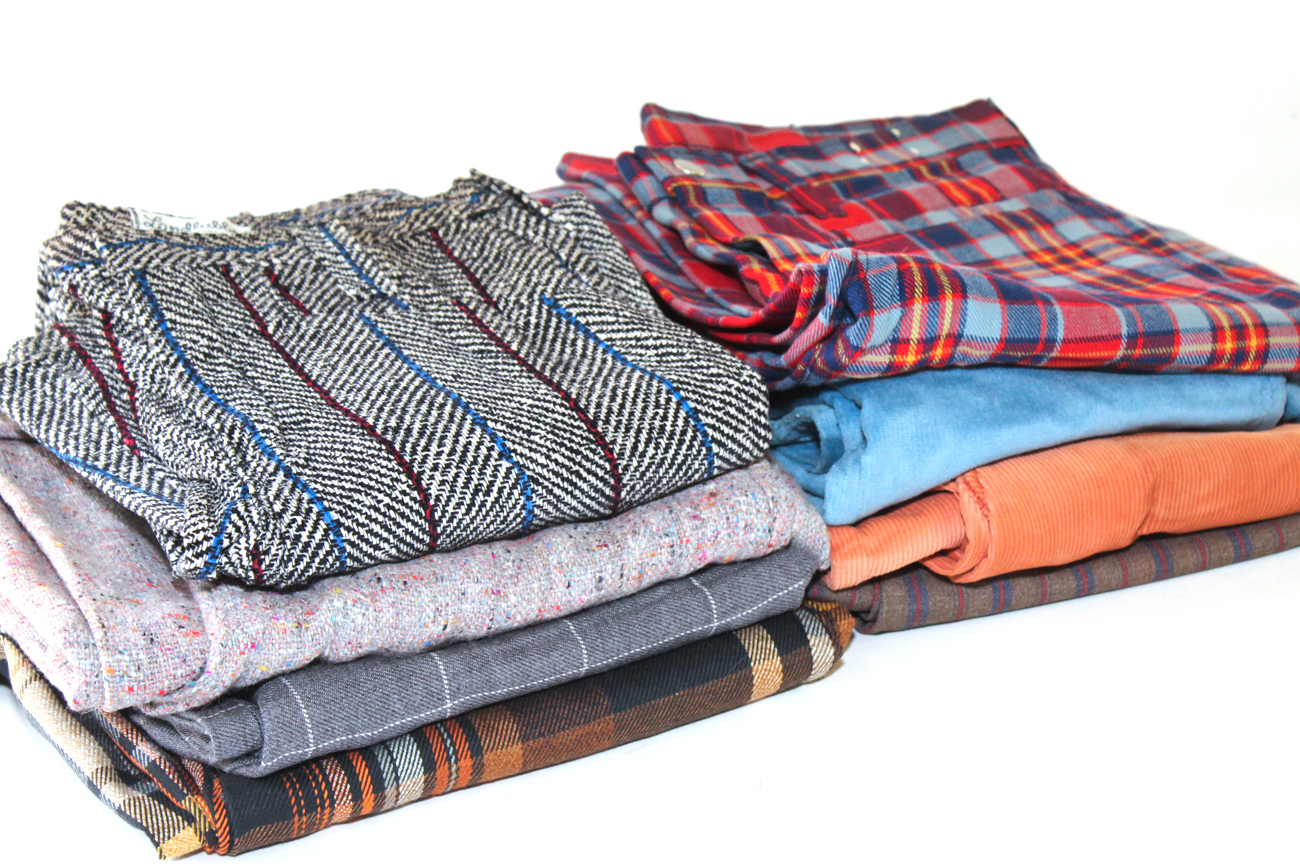 Vintage 1970s Bell Bottom Pants Sizes 28-30 Featuring Landlubbers