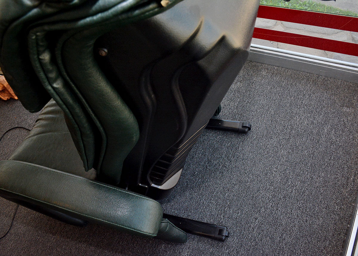 Hawaiian Lomi Massage Chair