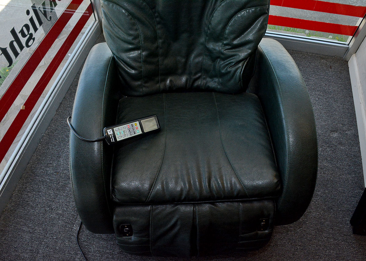 Hawaiian Lomi Massage Chair
