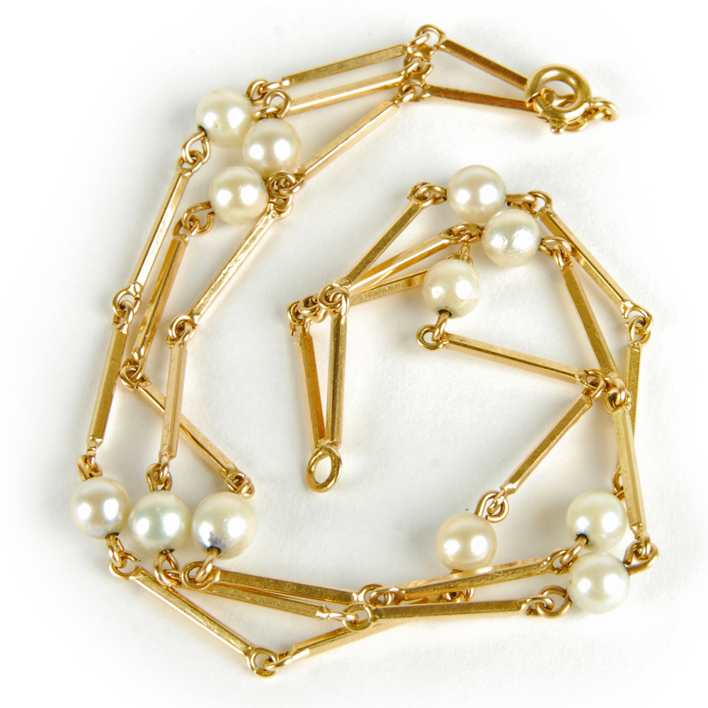 18K Yellow Gold Pearl Station Bracelet