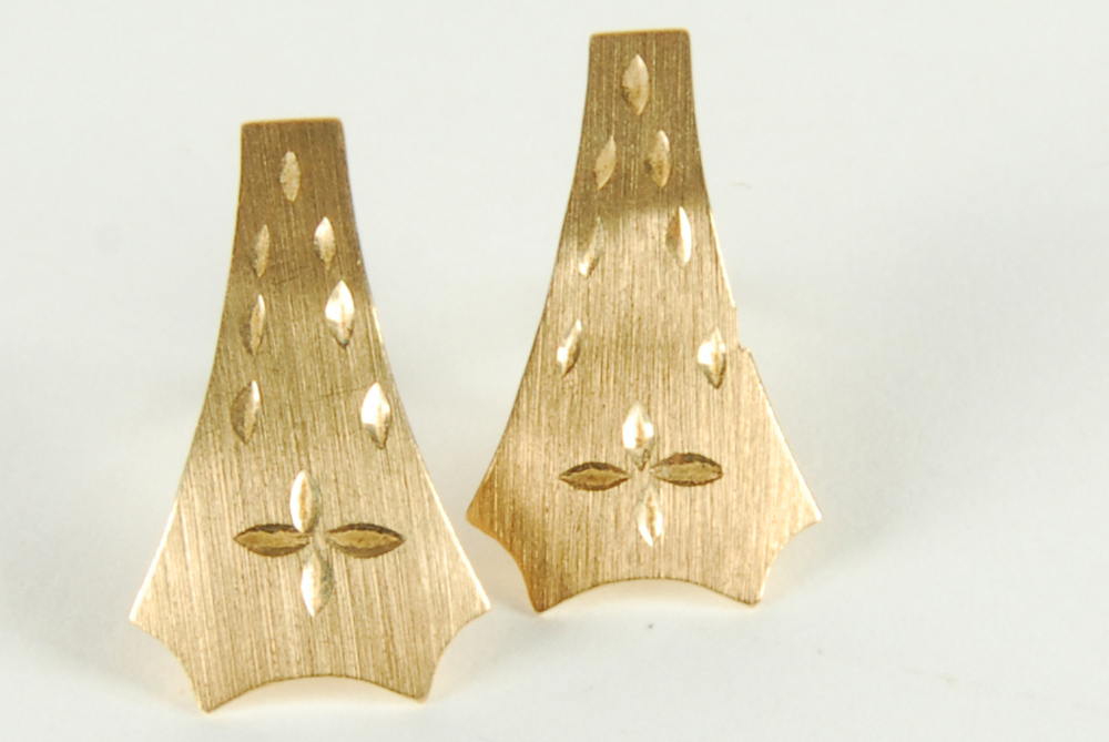 14K Yellow Gold Jewlery Collection Including Pearls