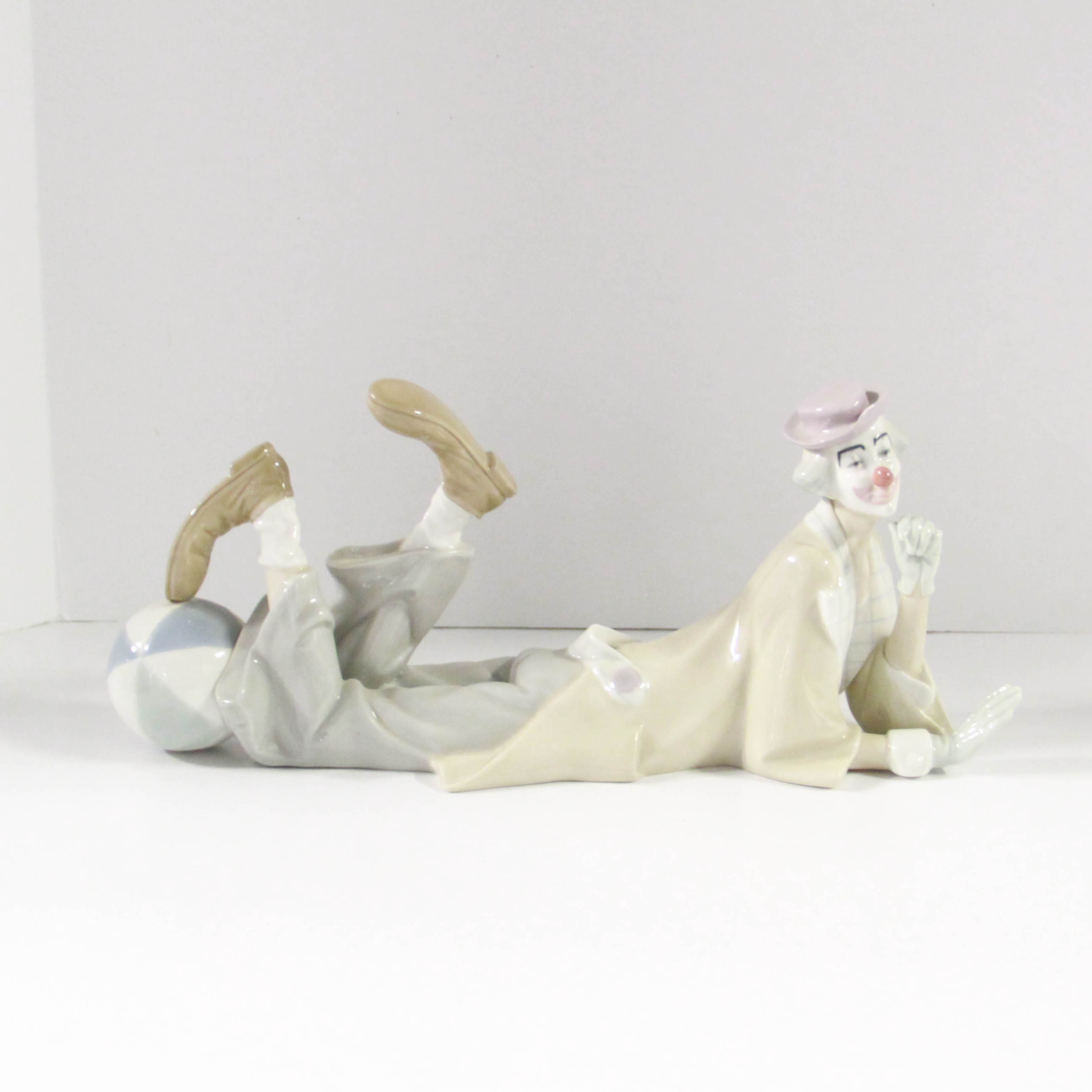 Lladro Porcelain Clown Figurine #4618