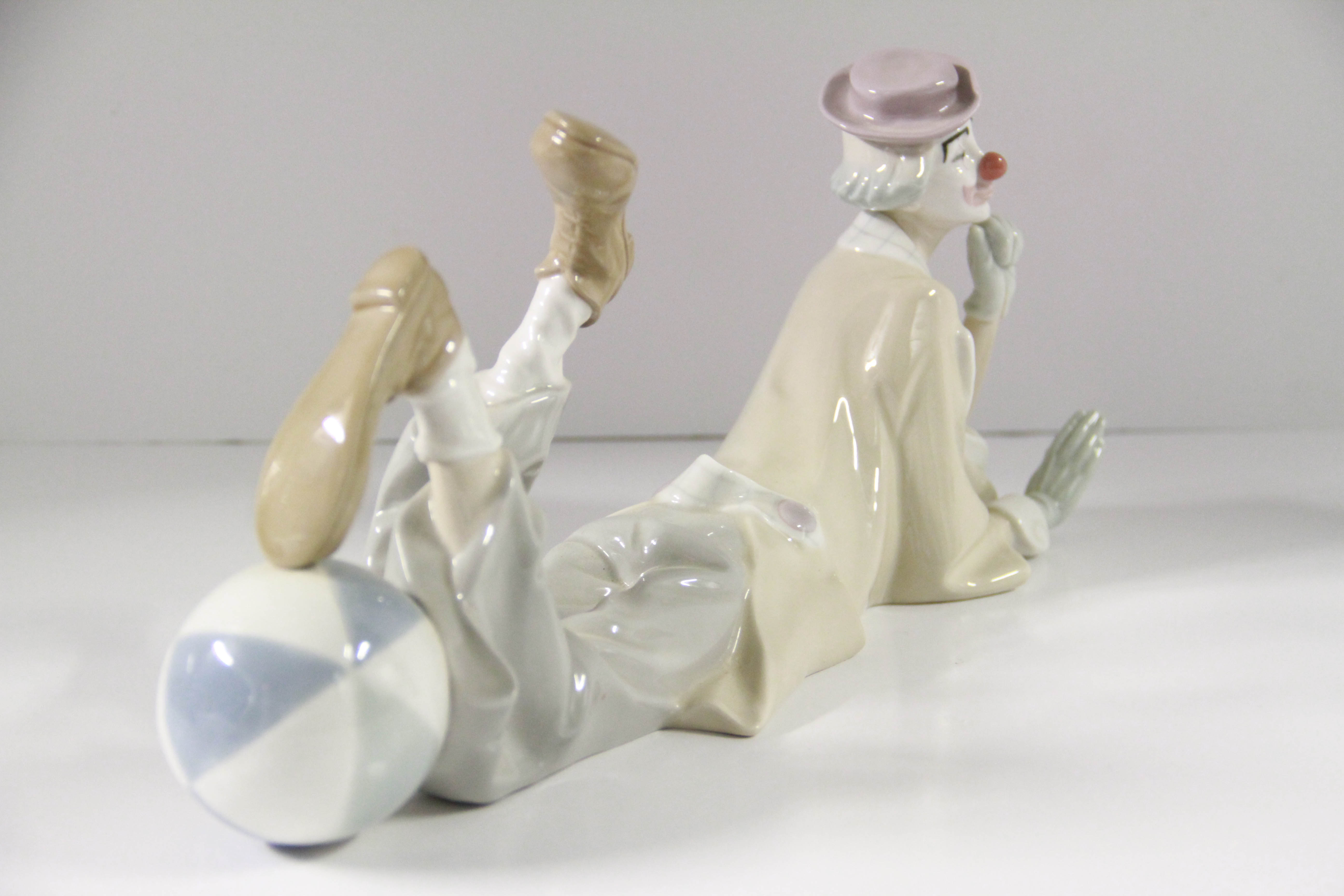 Lladro Porcelain Clown Figurine #4618