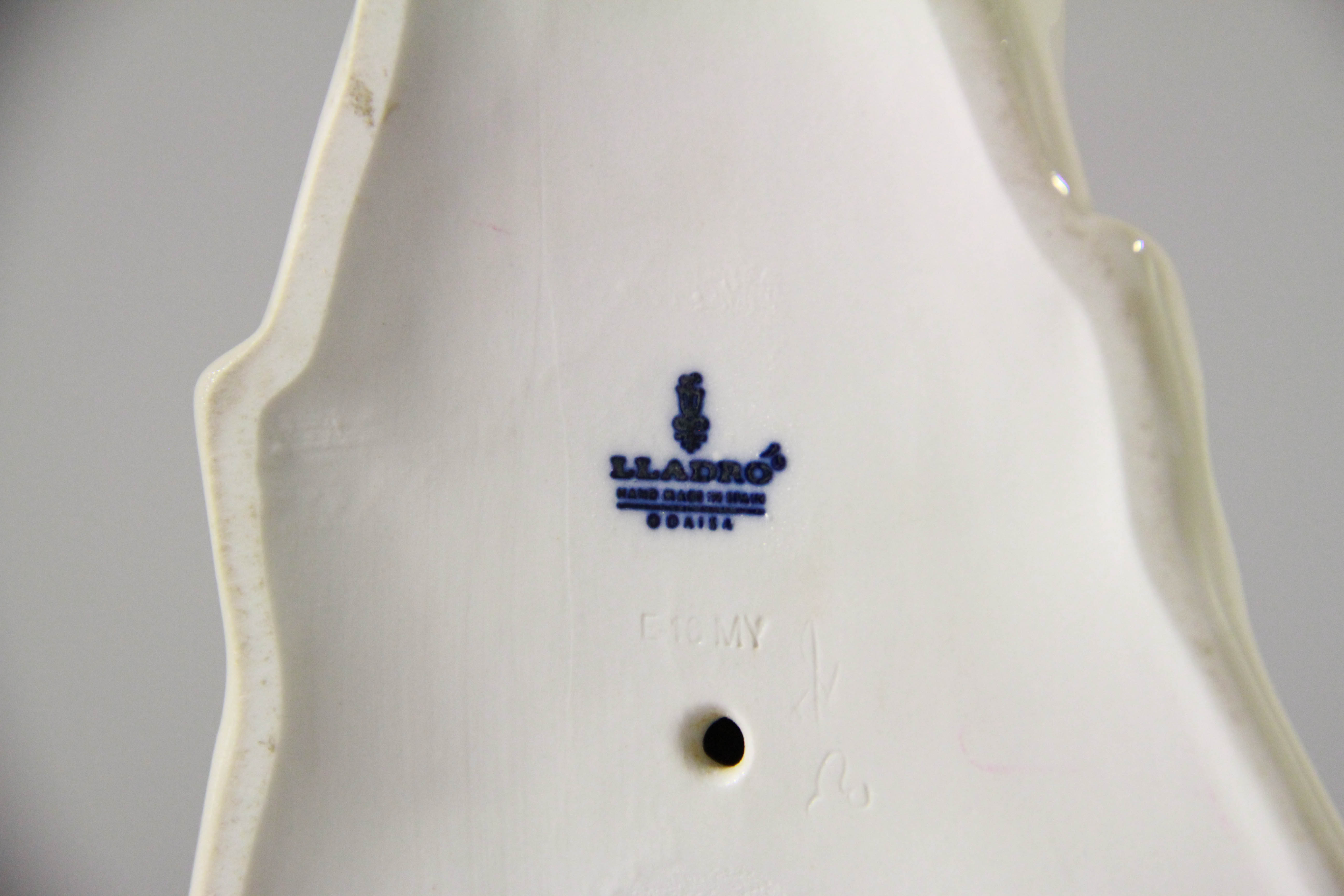 Lladro Porcelain Clown Figurine #4618