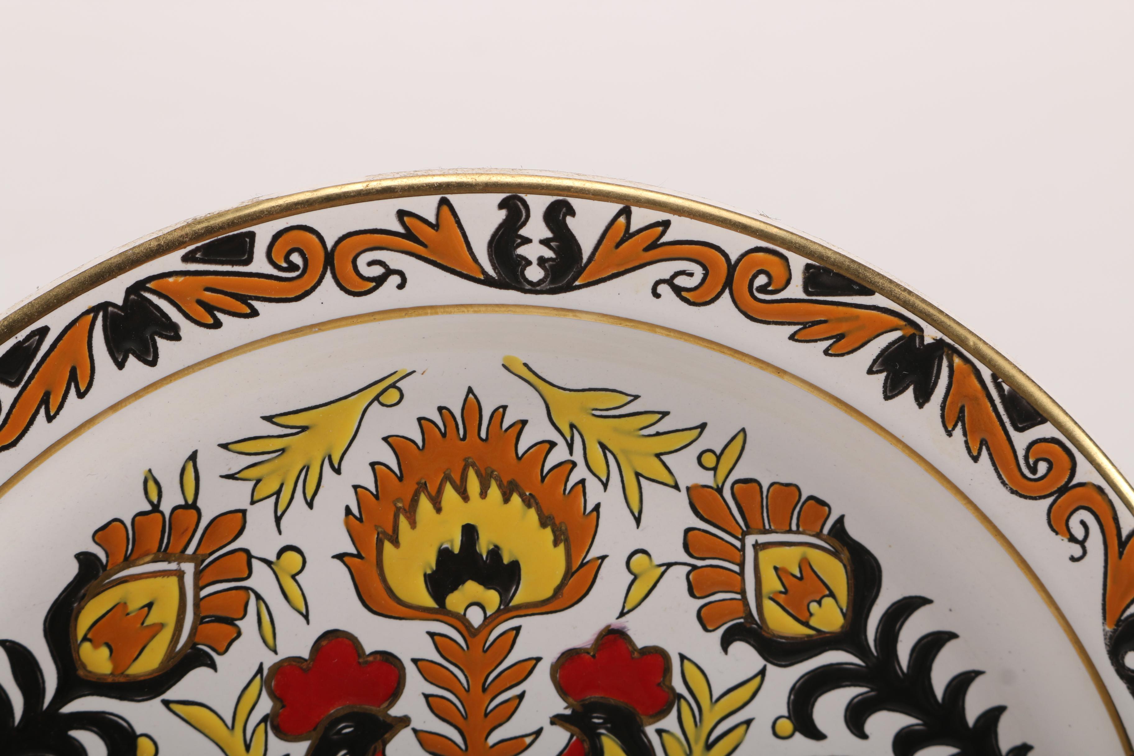 Ibiscus Ceramics Rhodes Plate with 24K Gold Accents