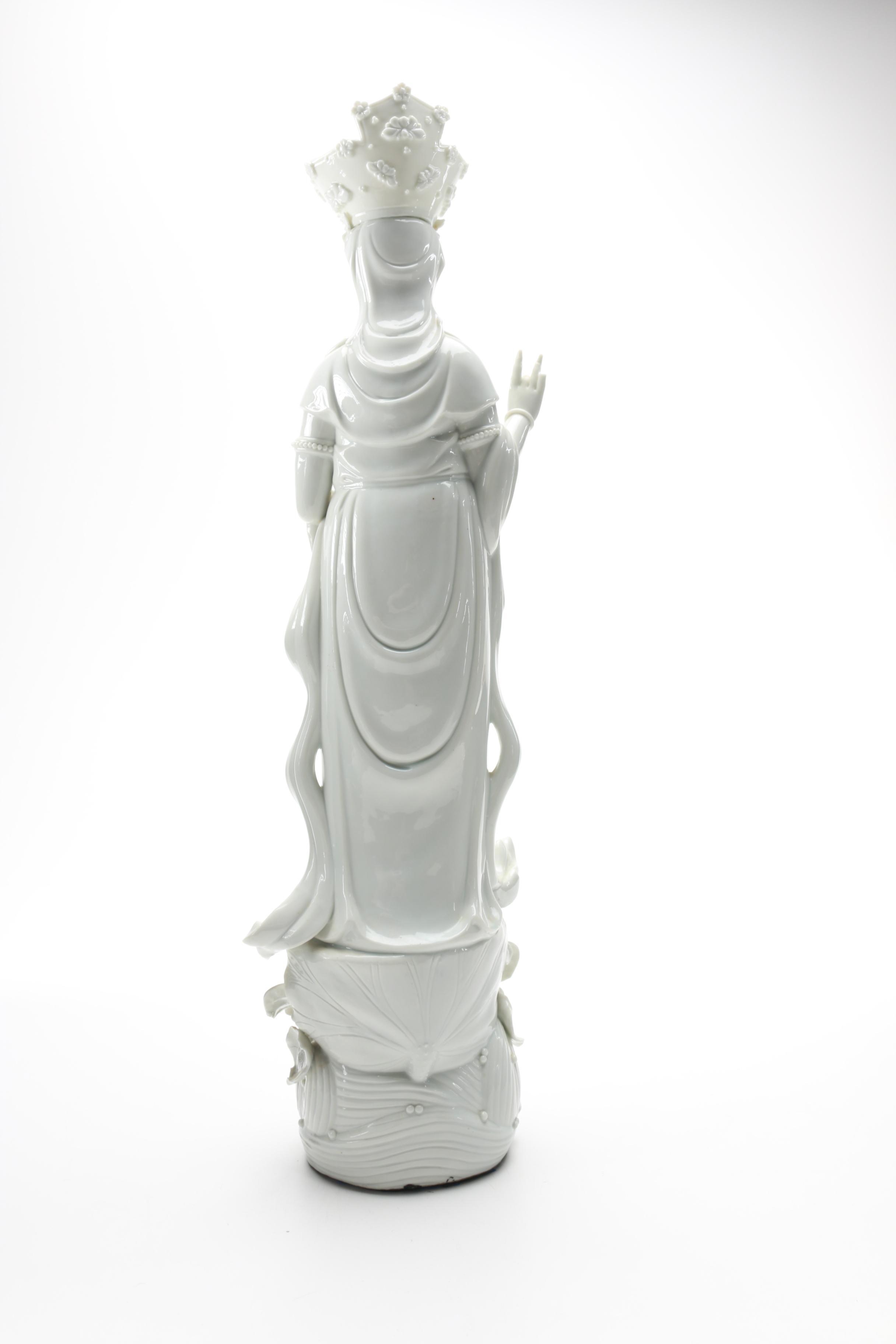 Chinese Blanc de Chine Porcelain Statuette
