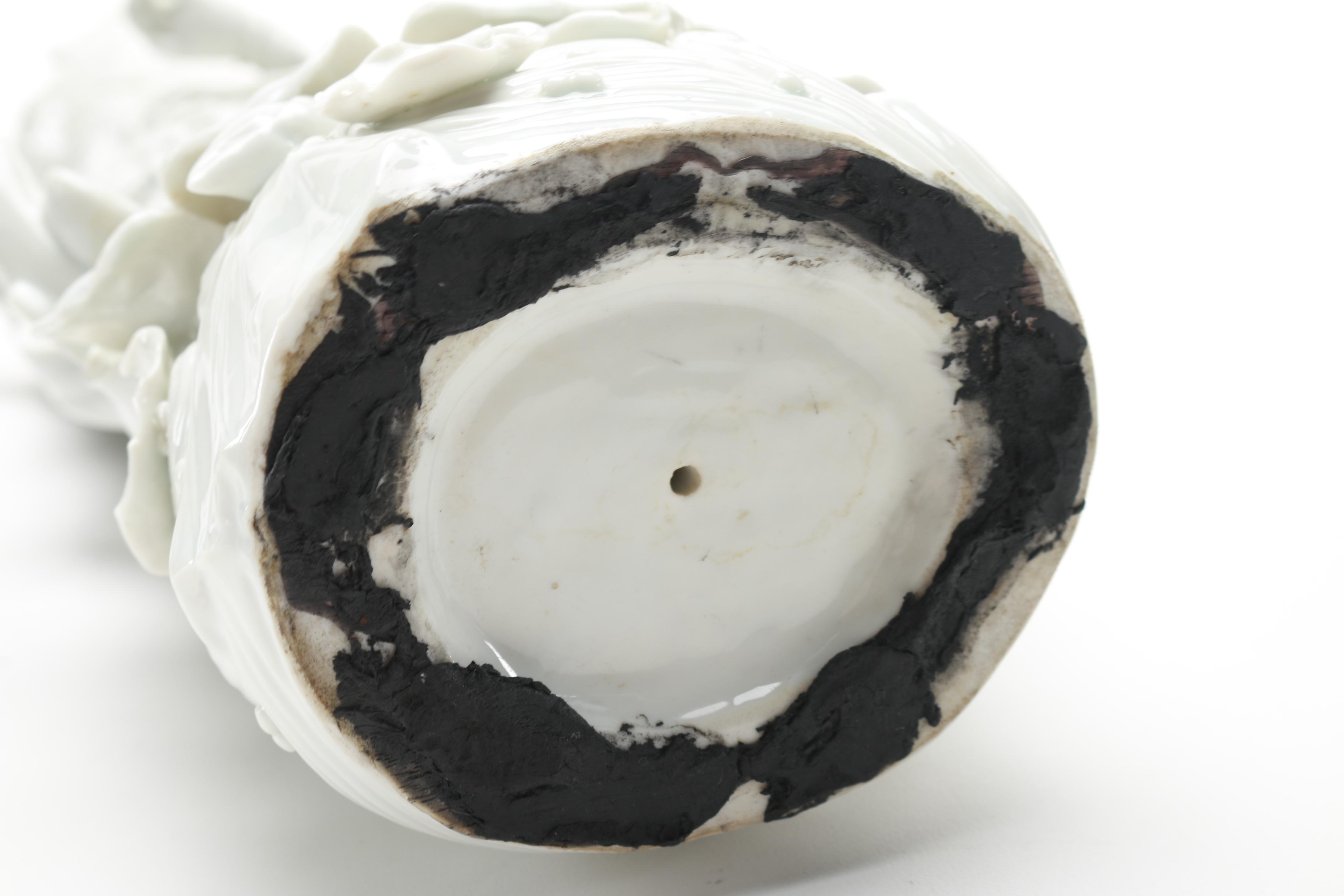 Chinese Blanc de Chine Porcelain Statuette