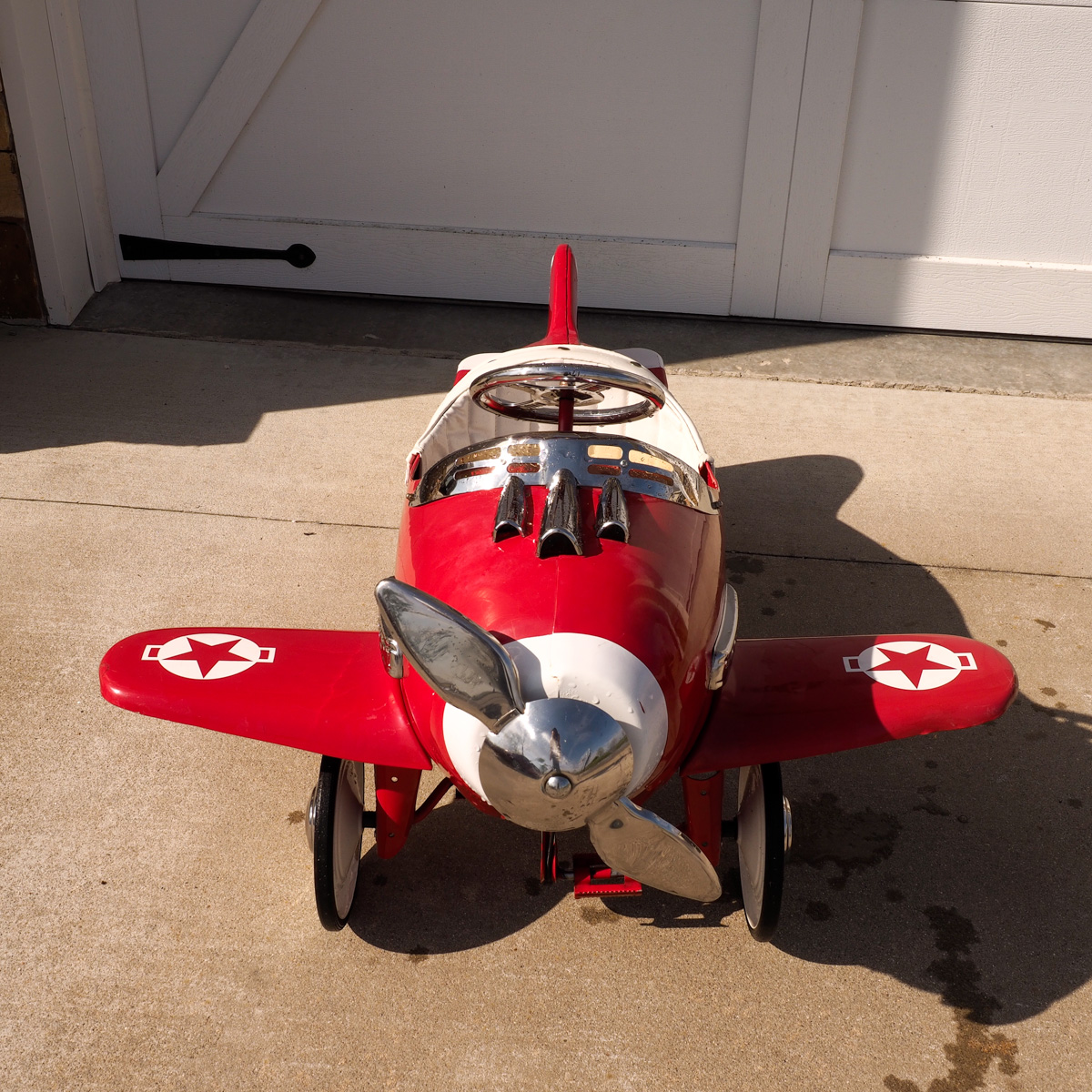 Retro Sky King Pedal Plane