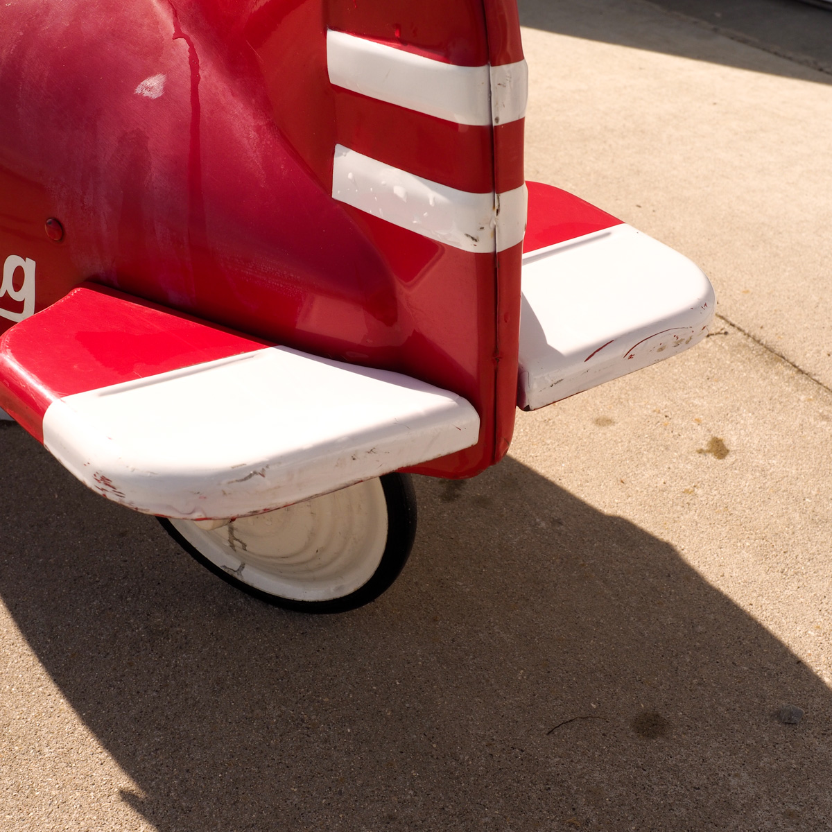 Retro Sky King Pedal Plane
