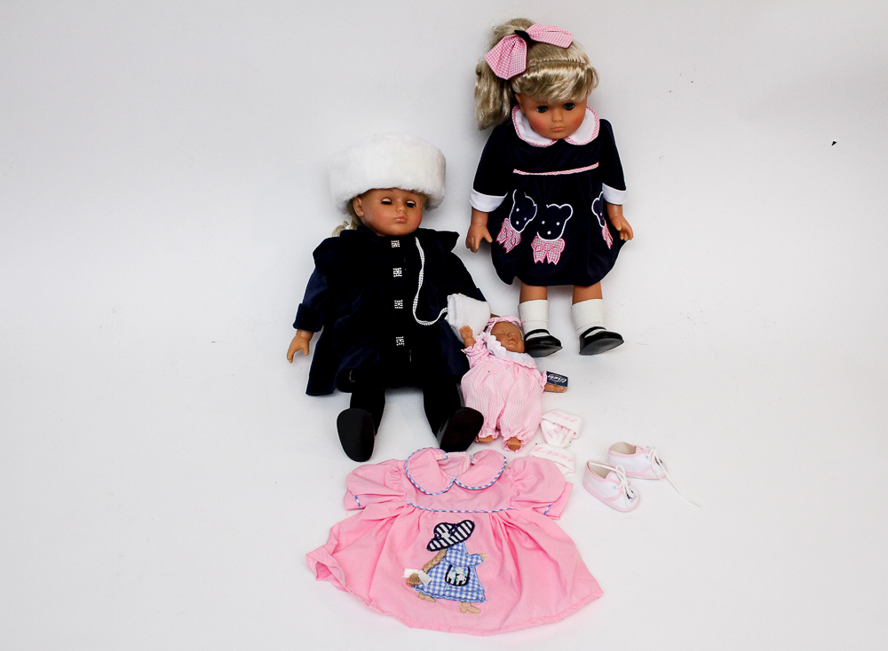 Lissi Puppen Doll Collection