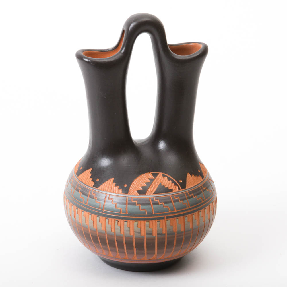 Dina Johnson Navajo Signed Wedding Vase