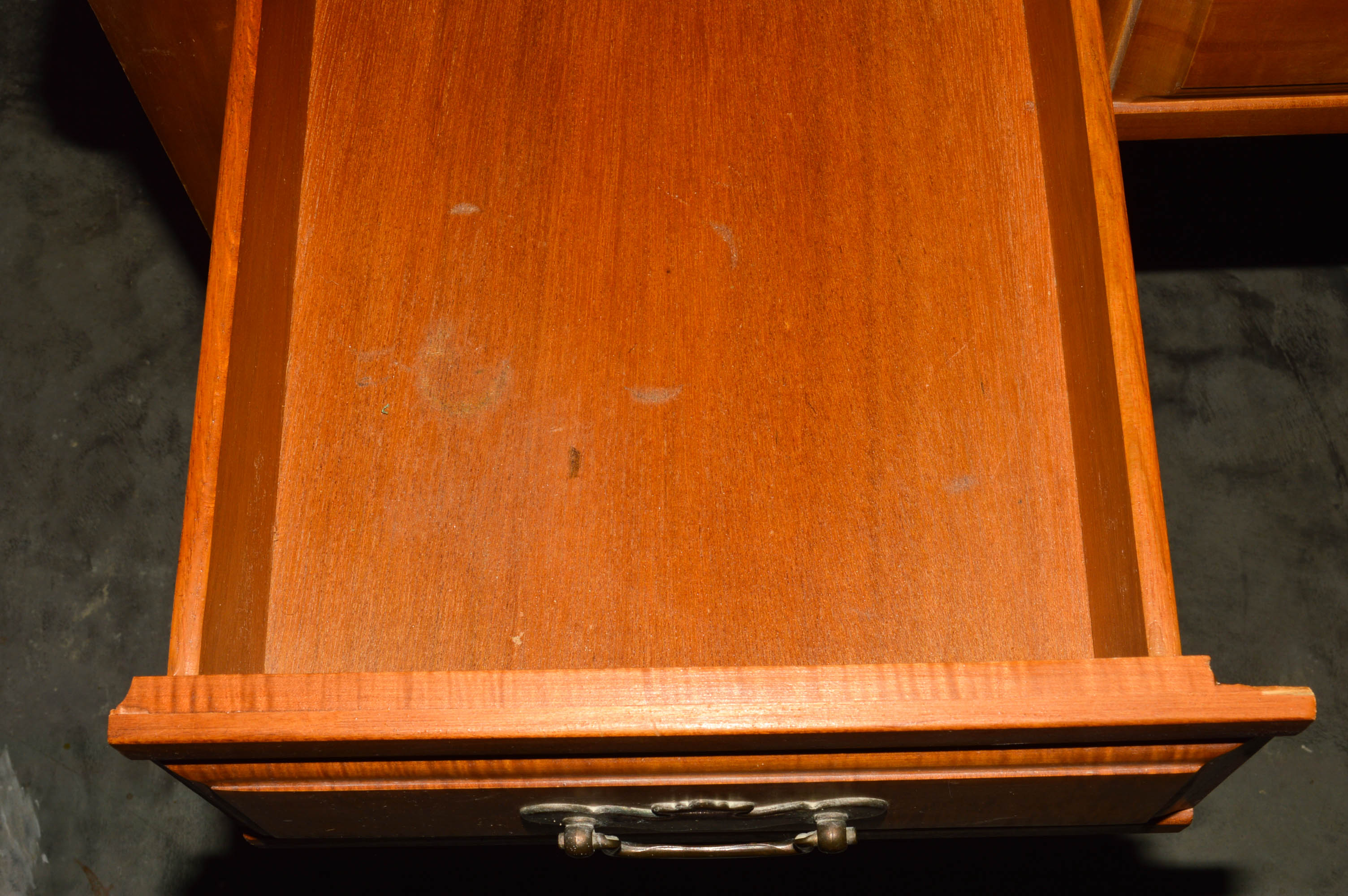 Vintage Singer "Touch & Sew" Sewing Machine and Table