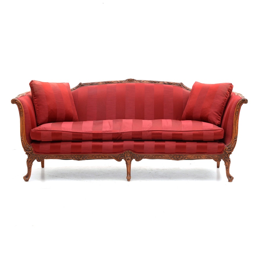 Contemporary Victorian Style Settee