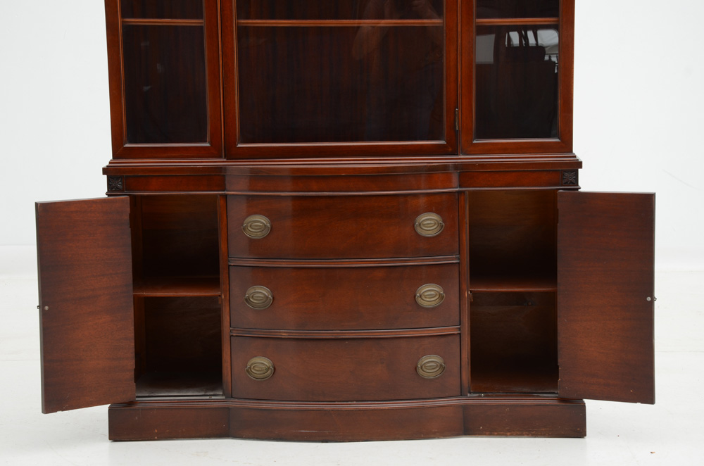 Drexel "New Hampton" China Cabinet
