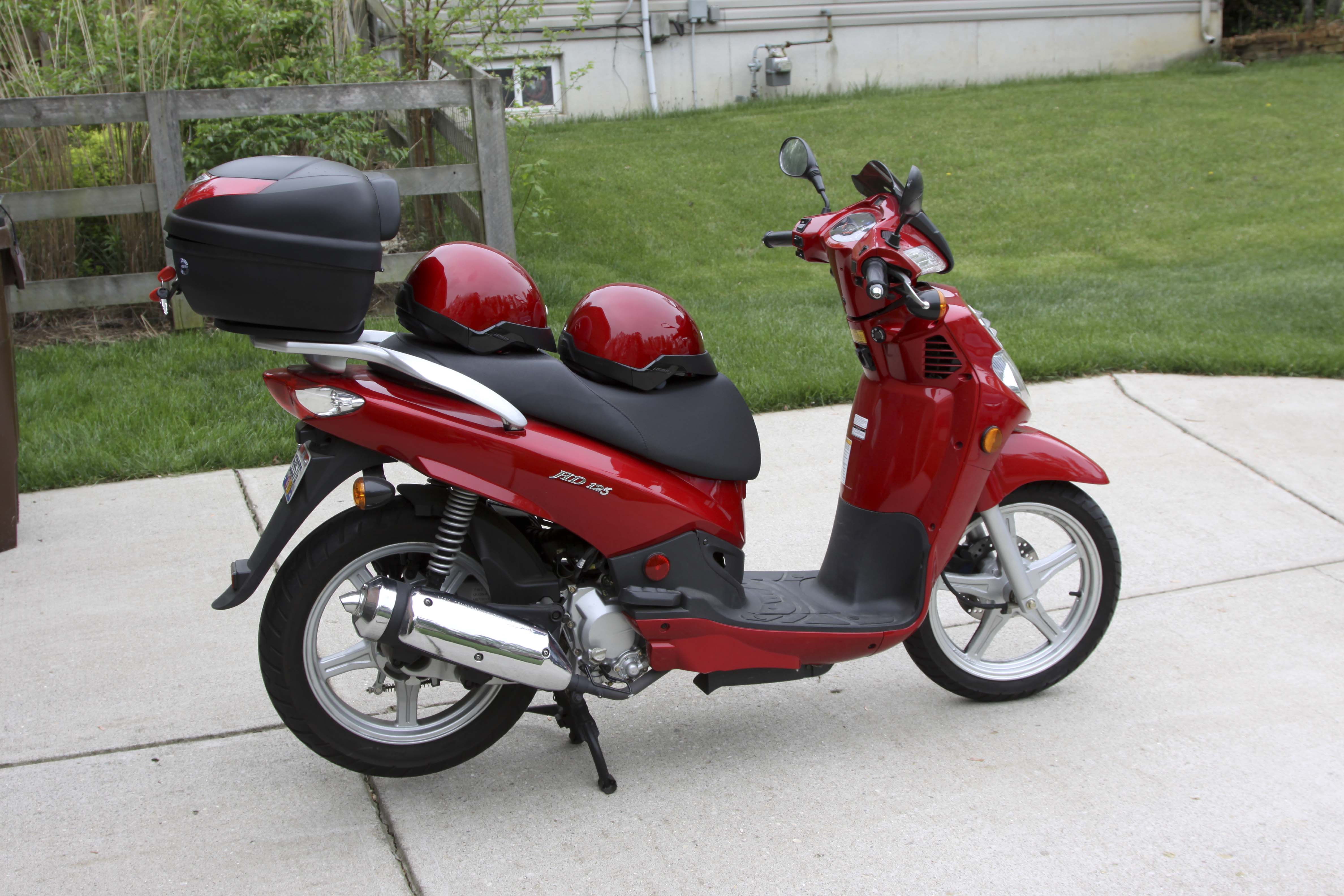 2008 Sym HD125 Red Scooter