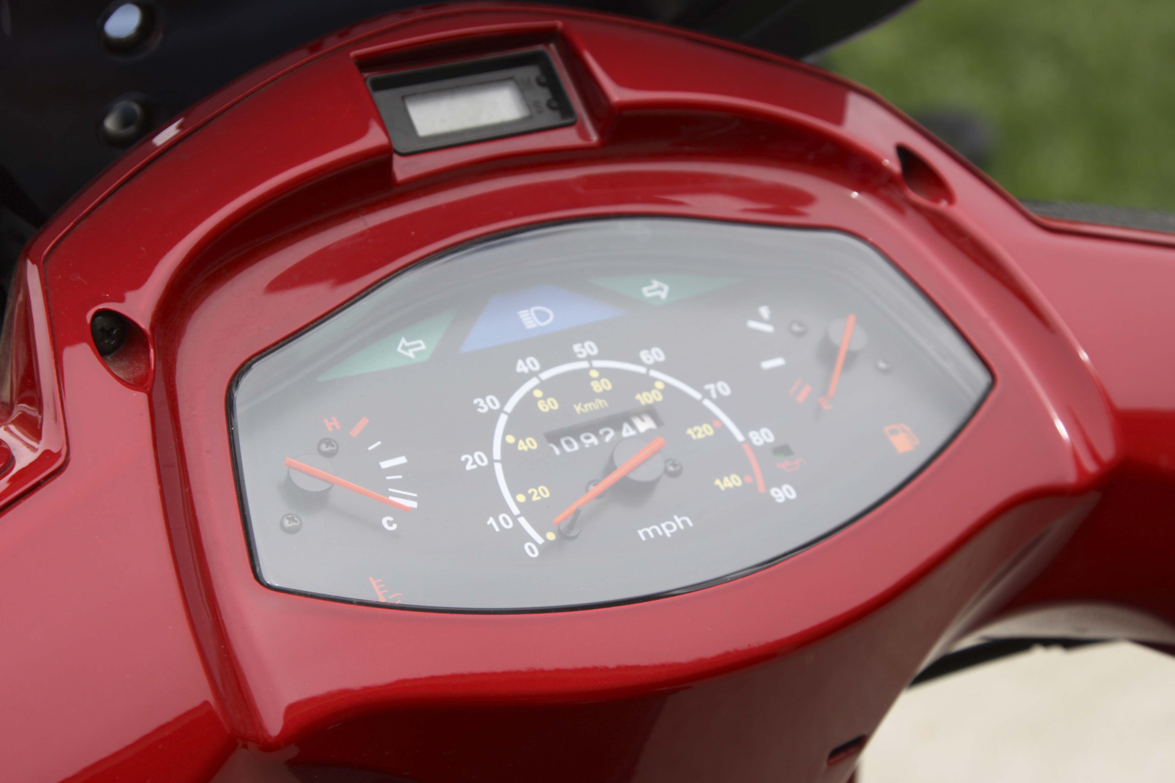 2008 Sym HD125 Red Scooter