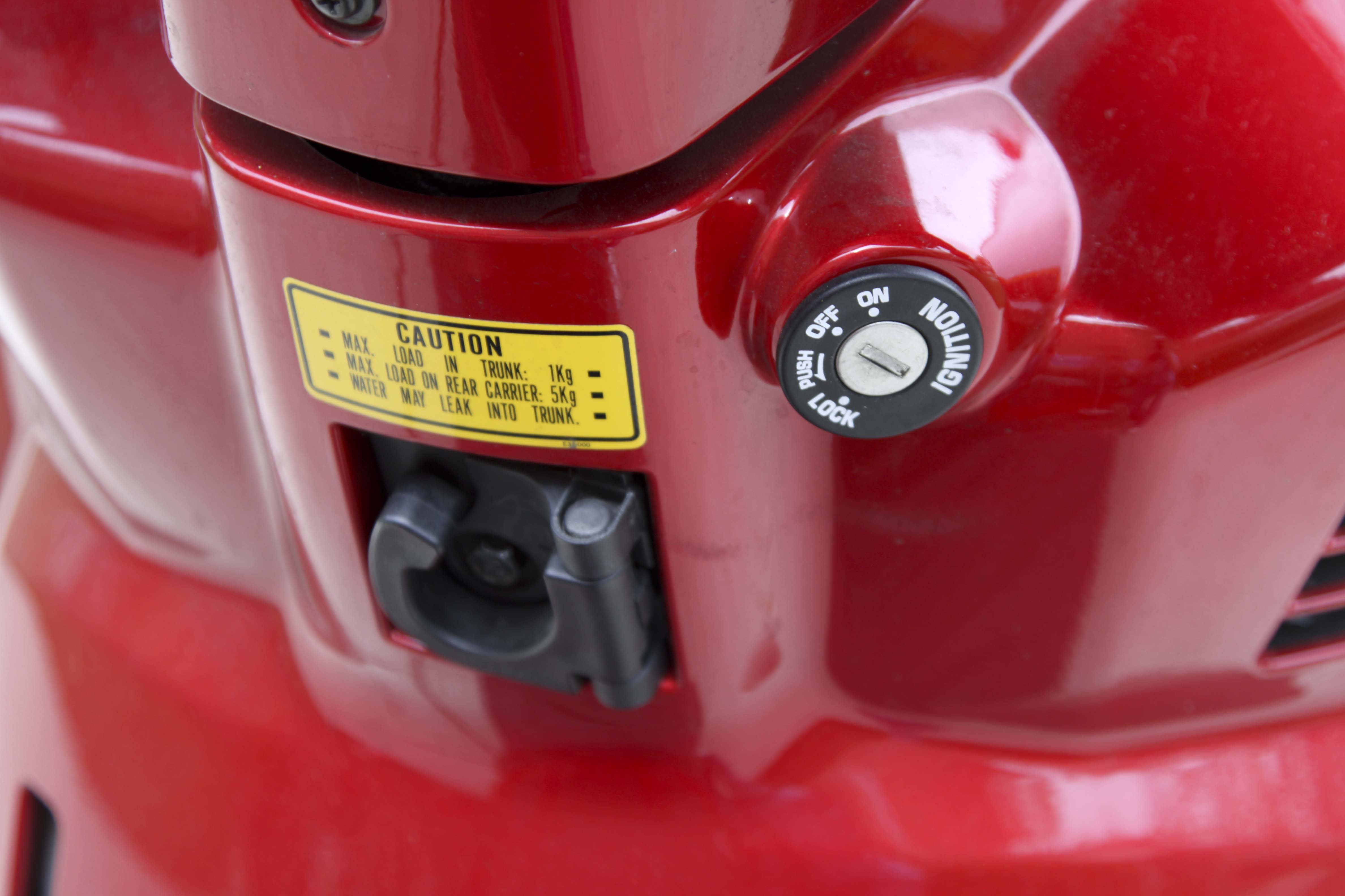 2008 Sym HD125 Red Scooter