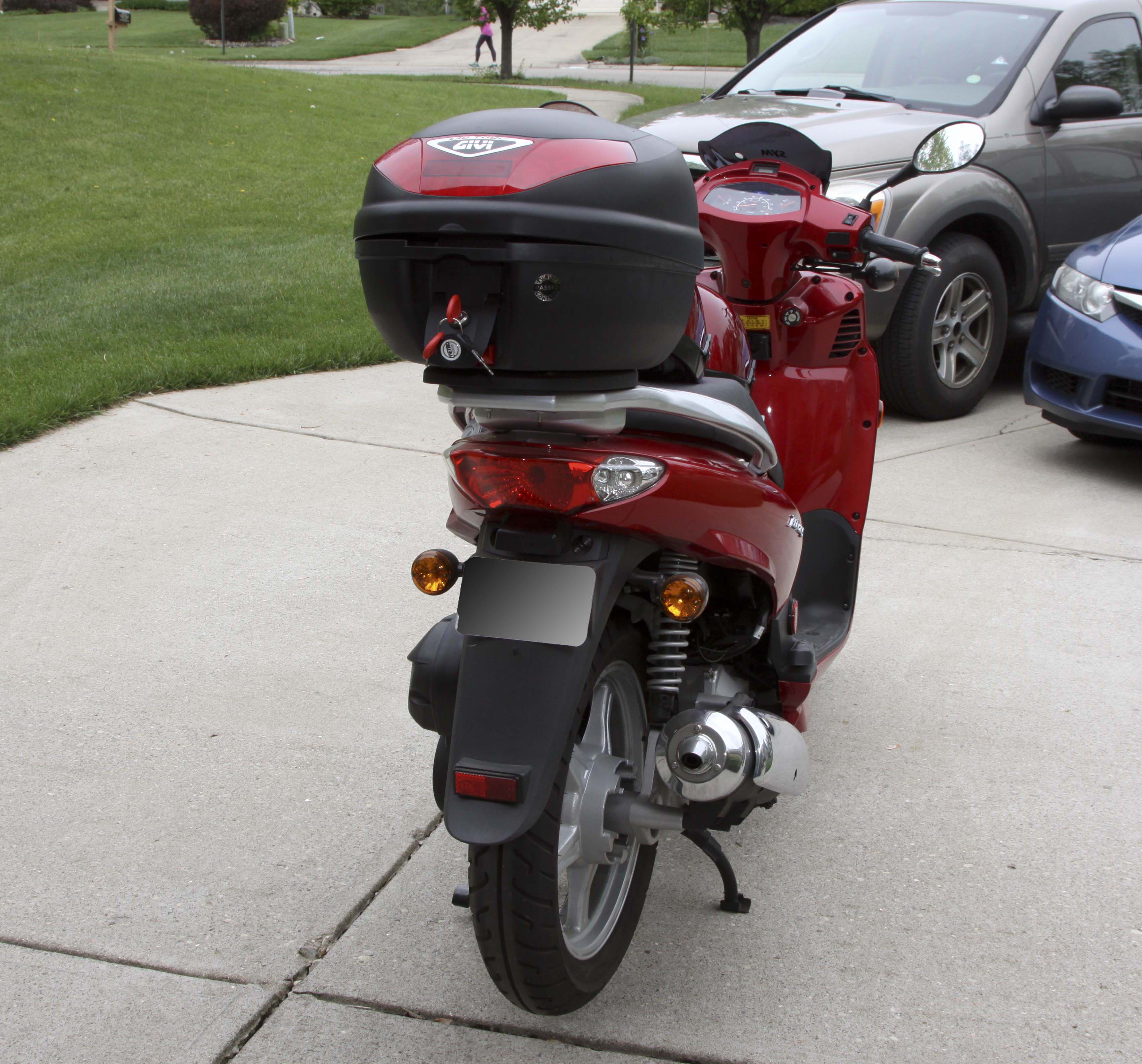 2008 Sym HD125 Red Scooter