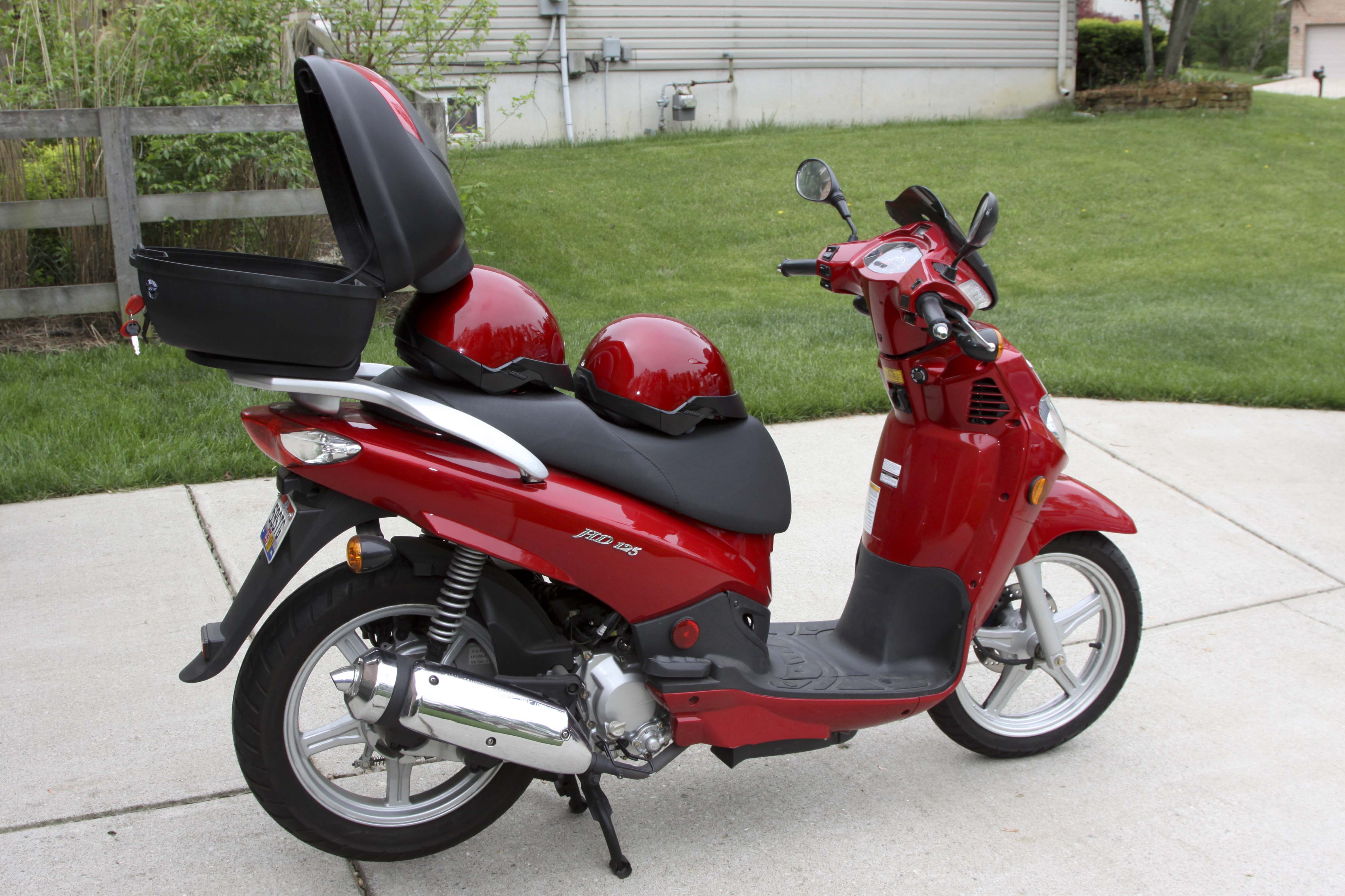 2008 Sym HD125 Red Scooter
