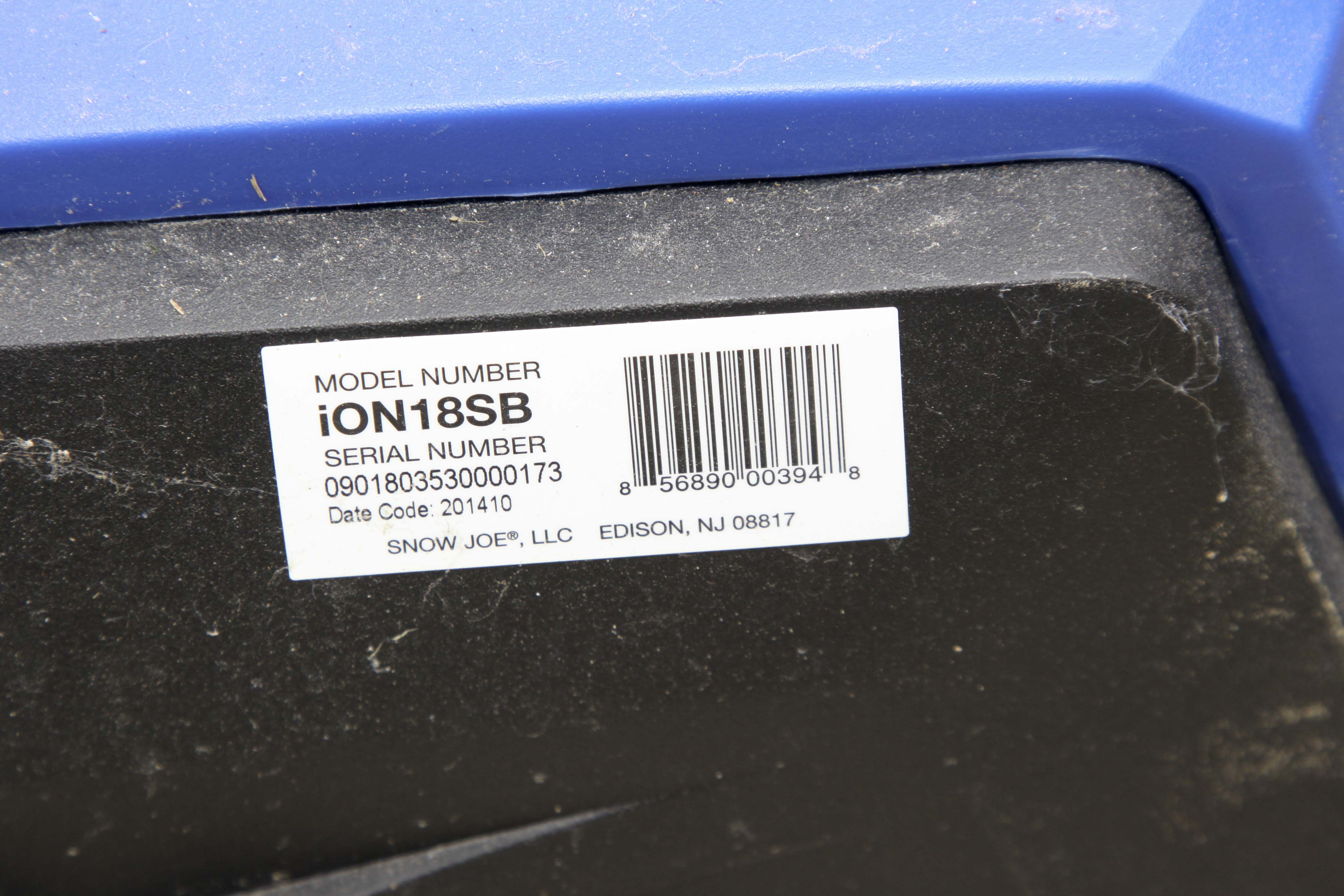 SnowJoe Ion Snowblower