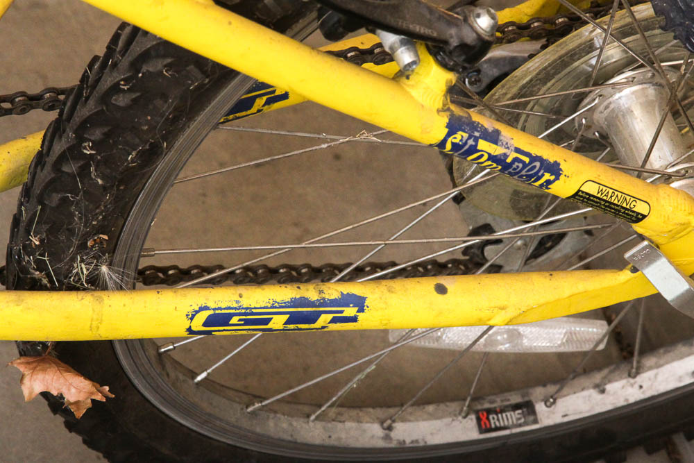 Children's Yellow Stomper SR Suntour Mountain Bike