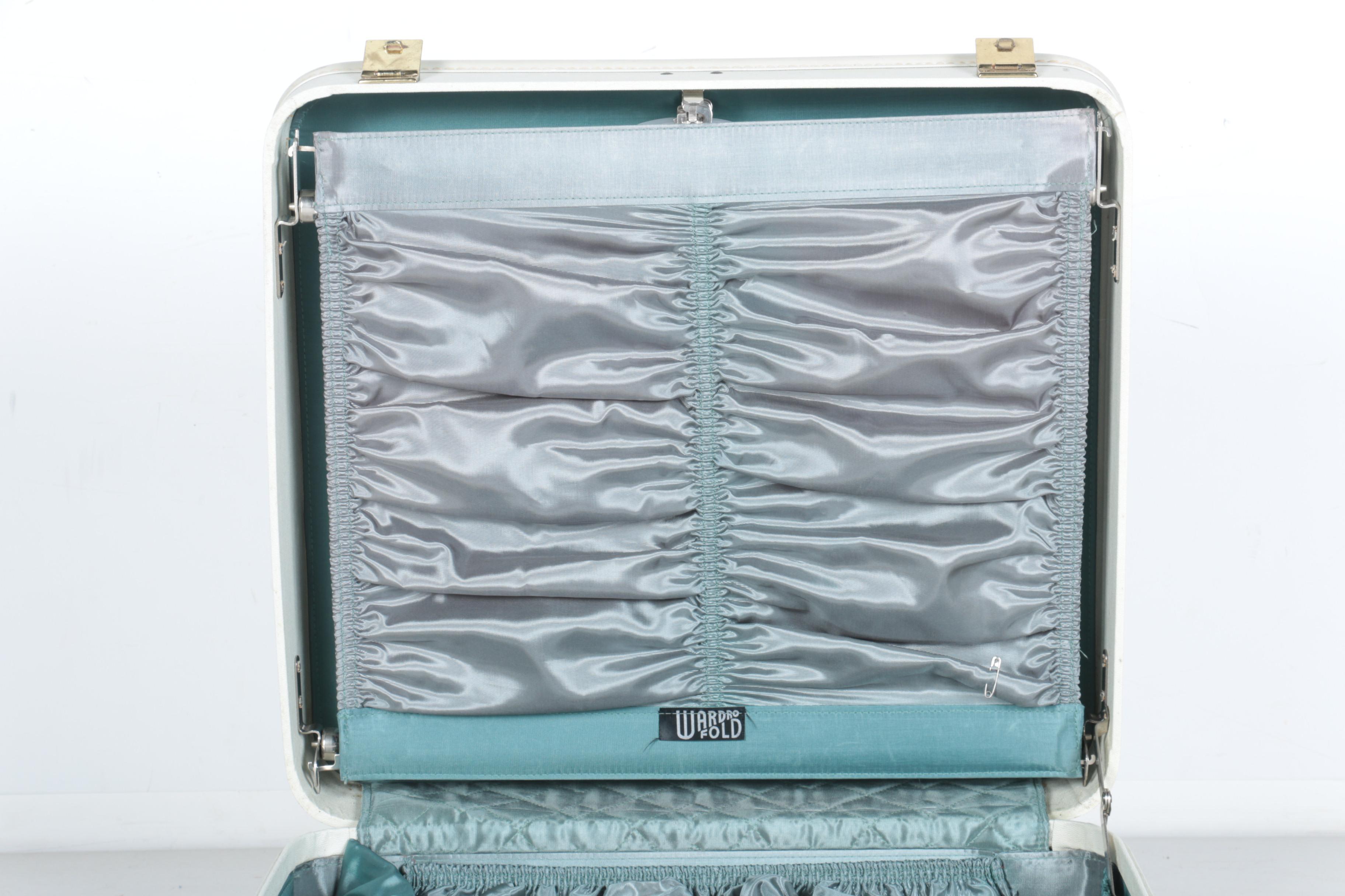 Vintage American Tourister Luggage Pieces