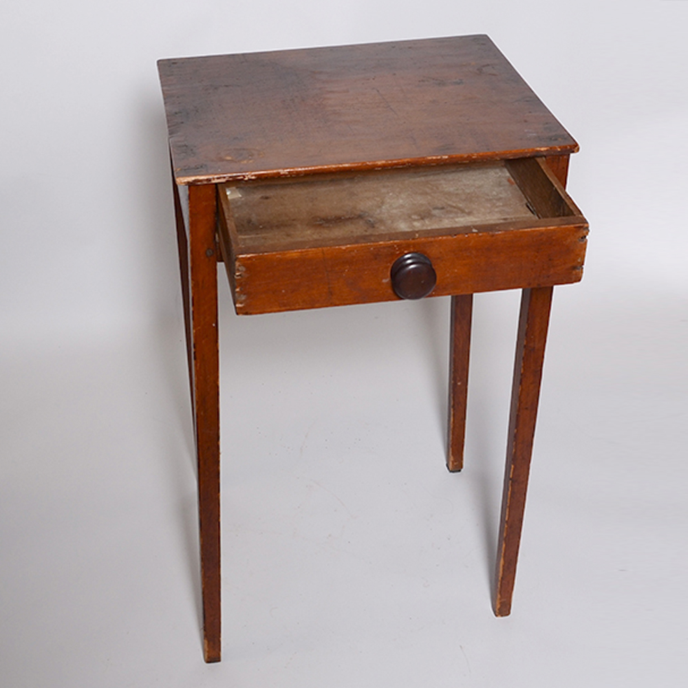 Early 19th Century Country Hepplewhite One-Drawer Stand