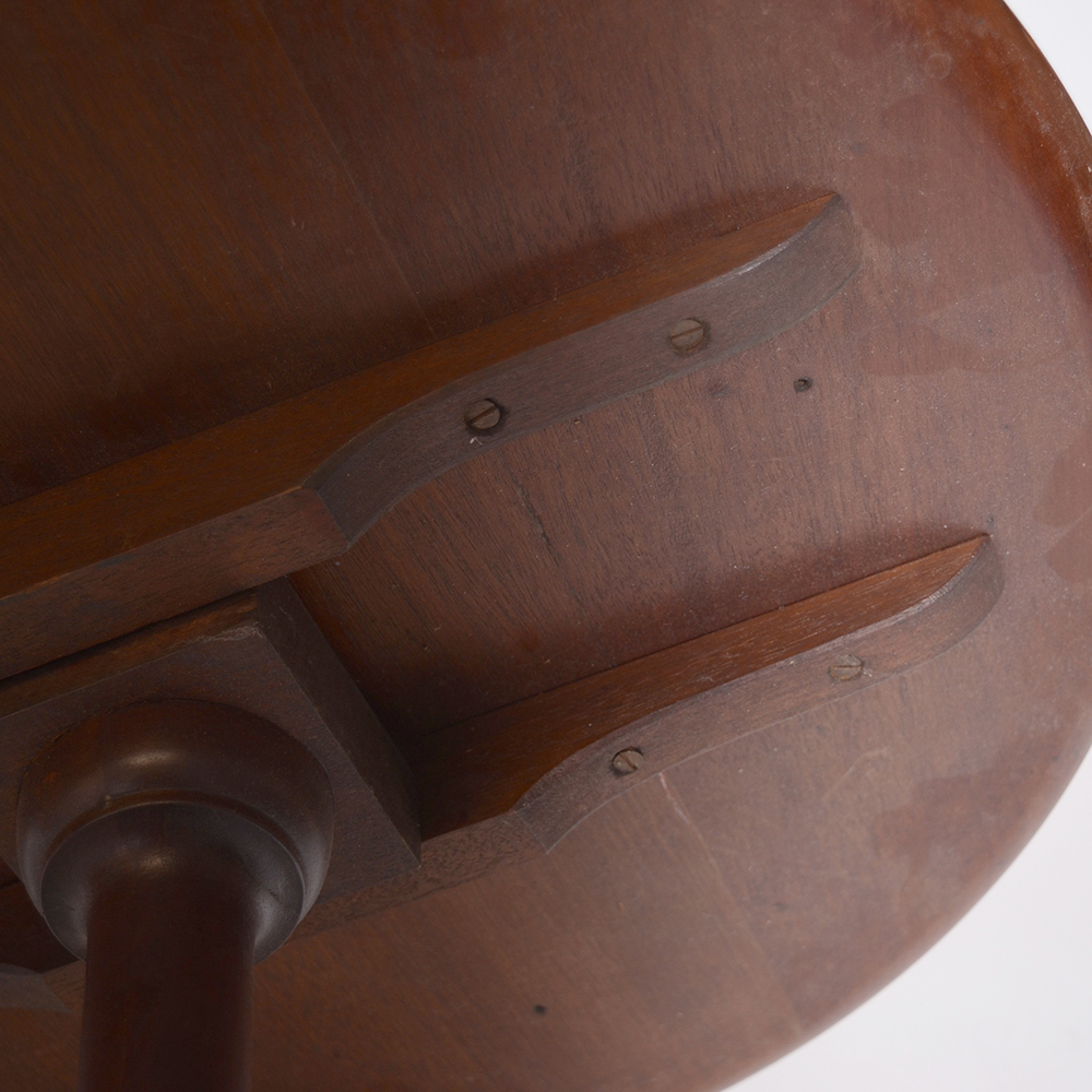 Antique Chippendale Style Tilt-Top Candlestand