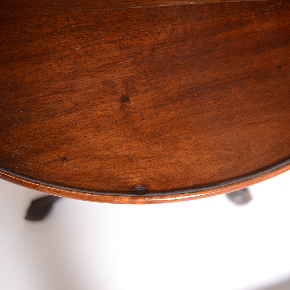 Antique Chippendale Style Tilt-Top Candlestand