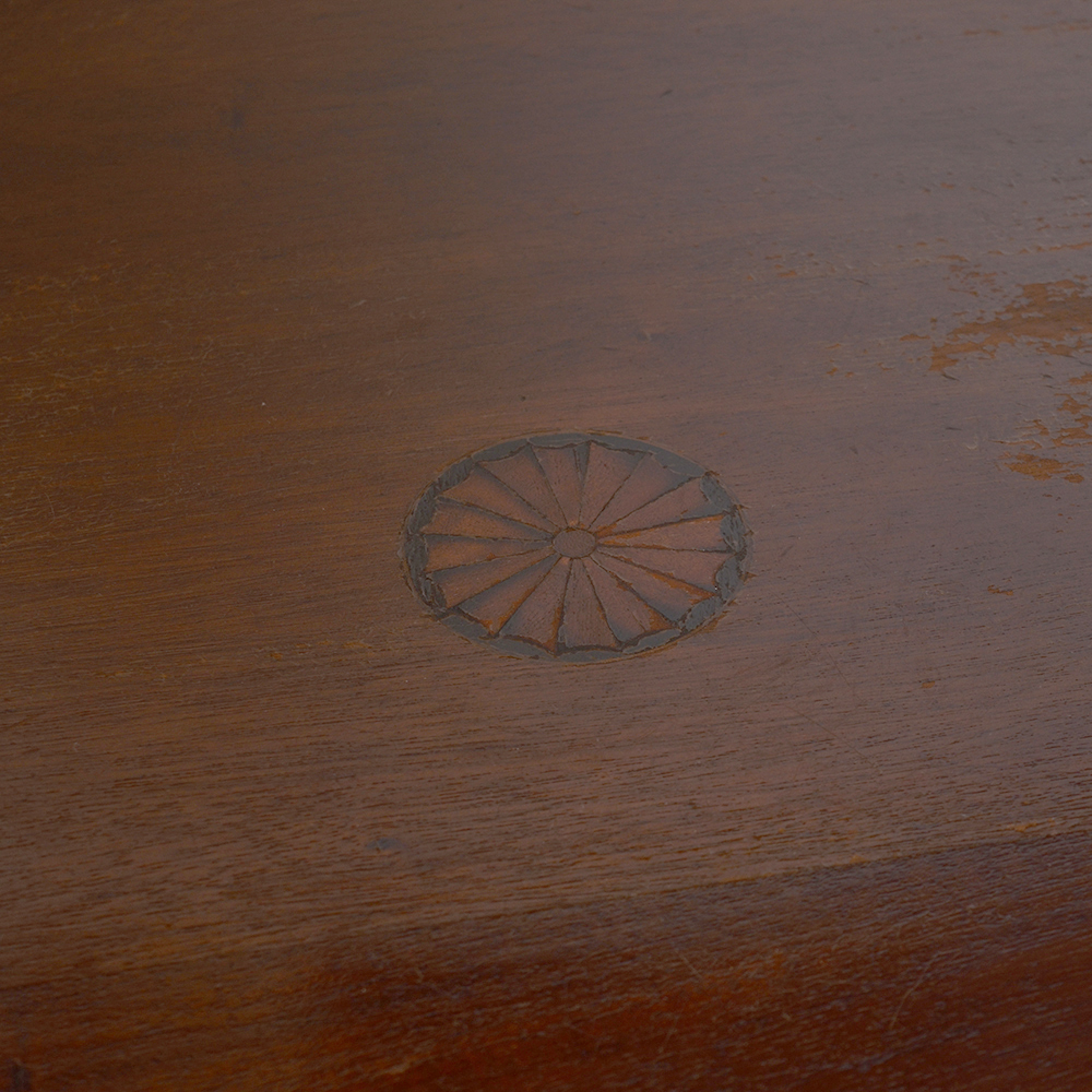 Antique Chippendale Style Tilt-Top Candlestand