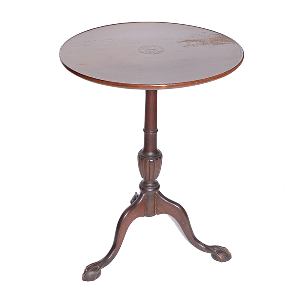 Antique Chippendale Style Tilt-Top Candlestand