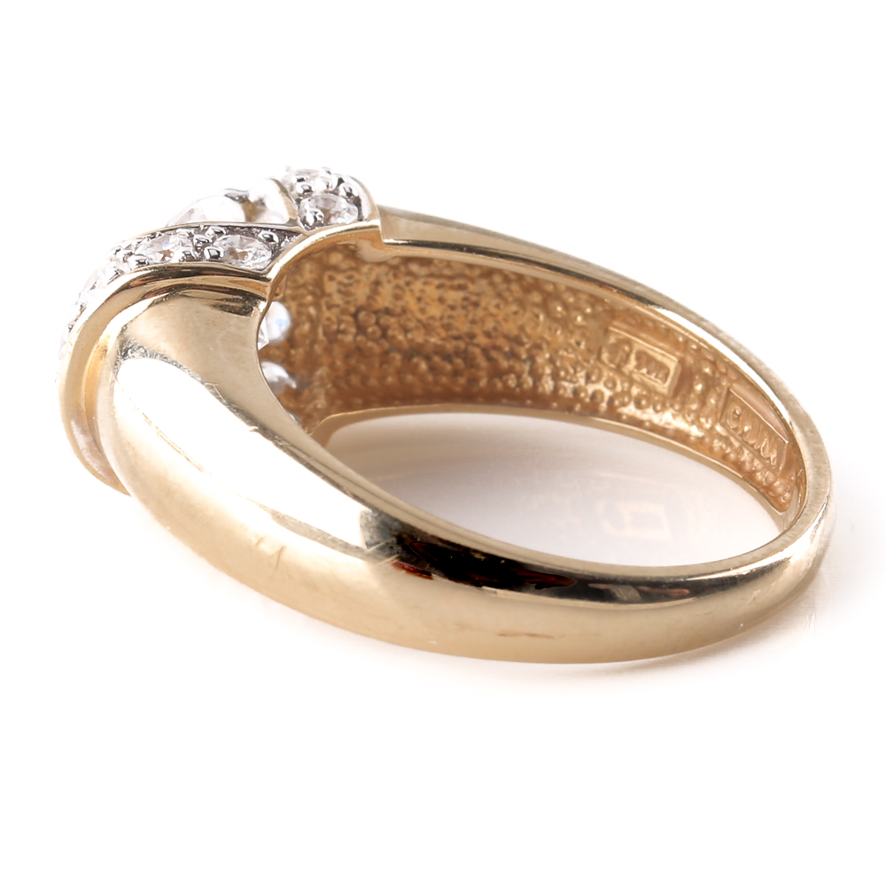14K Yellow Gold Cubic Zirconia Ring