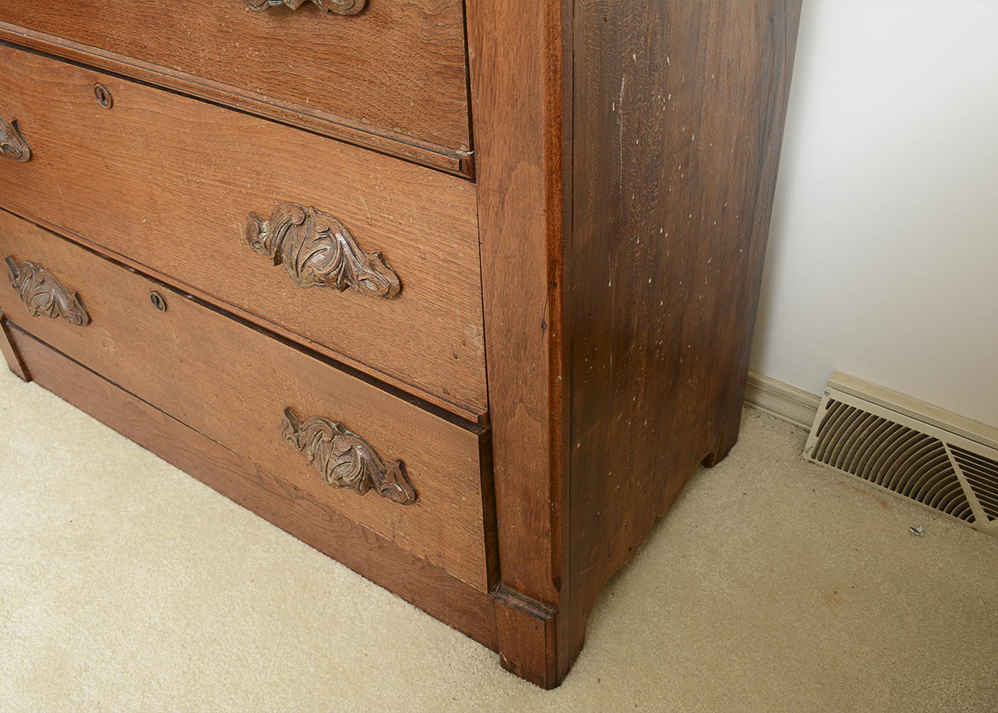 Antique Victorian Walnut Dresser With Mirror