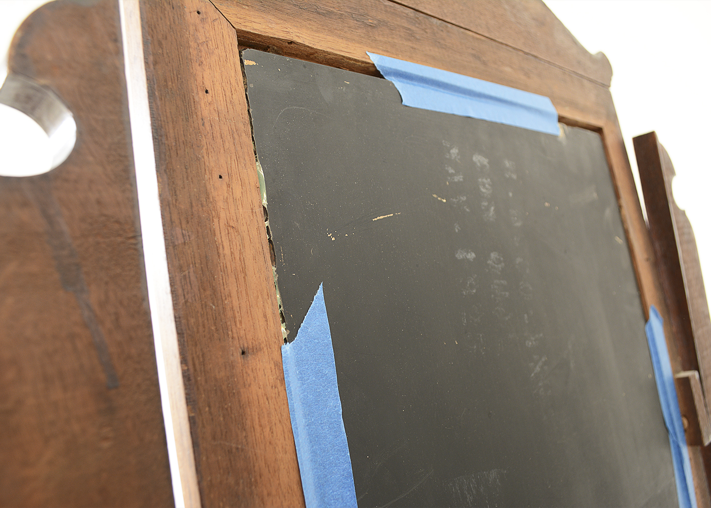 Antique Victorian Walnut Dresser With Mirror