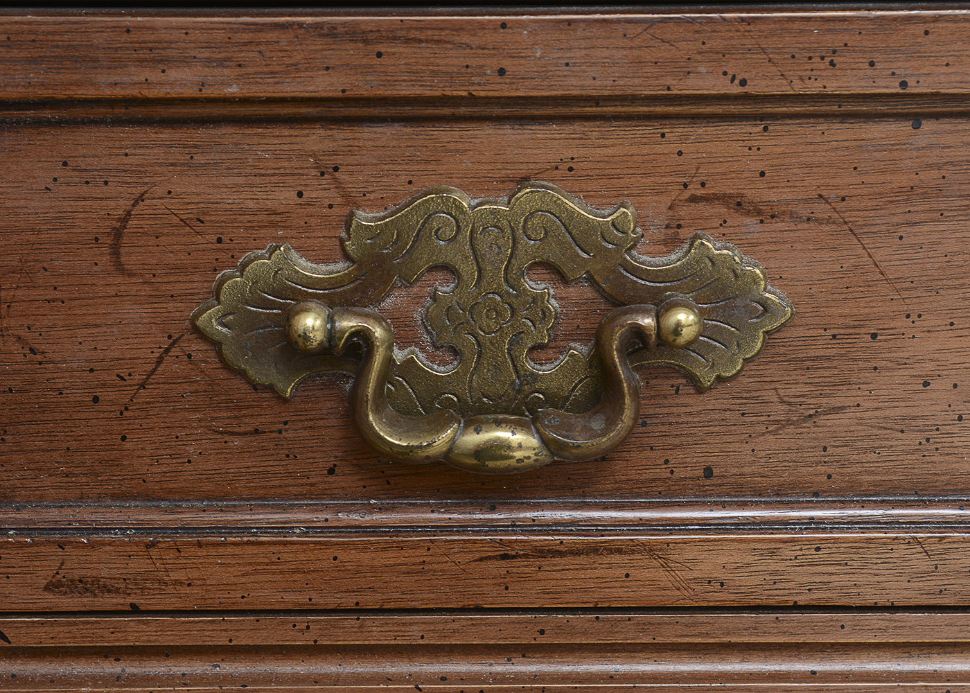 Davis Cabinet Company King-Size Bed and Nightstands