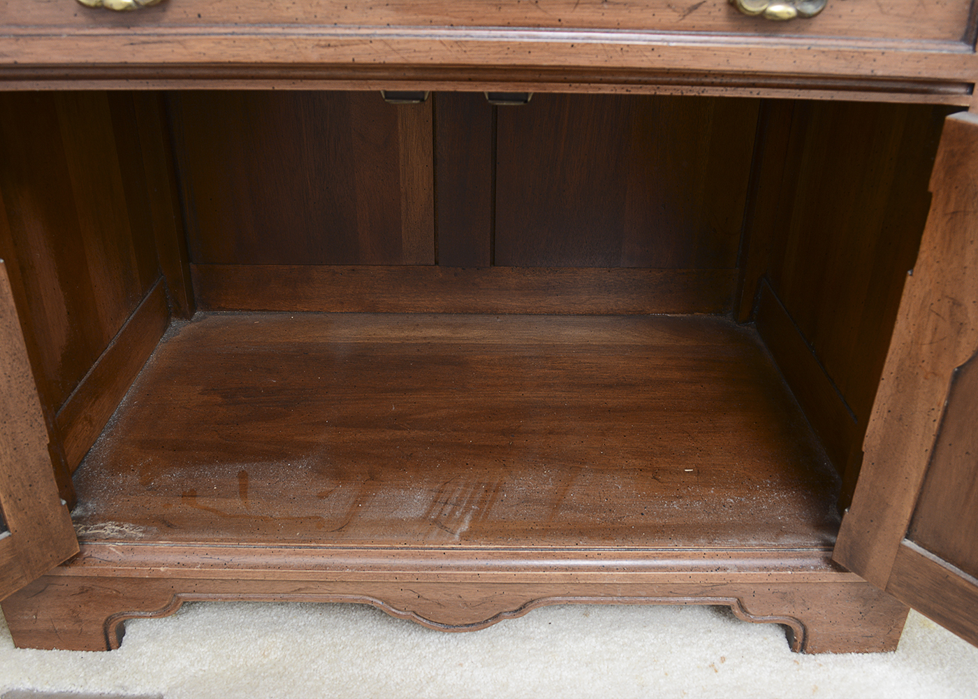 Davis Cabinet Company King-Size Bed and Nightstands