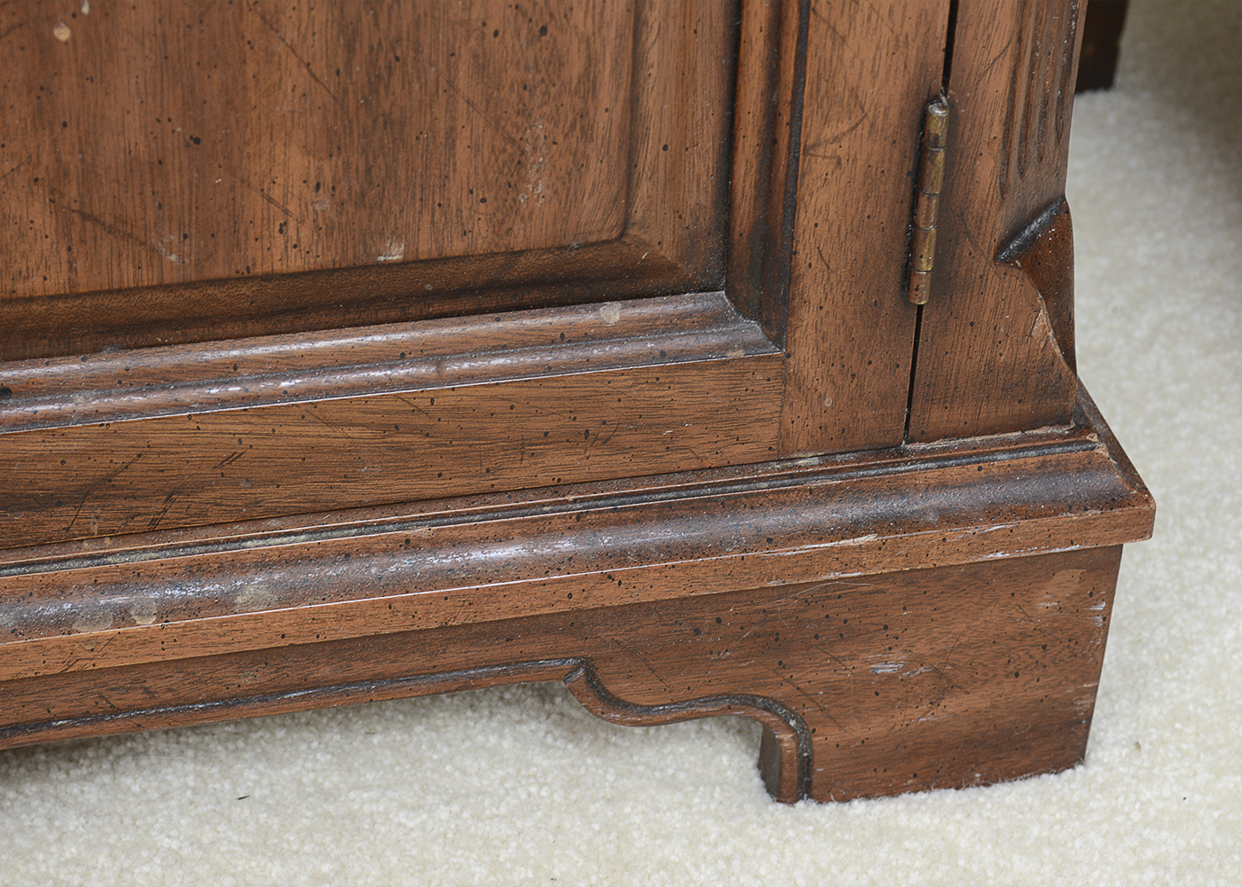 Davis Cabinet Company King-Size Bed and Nightstands