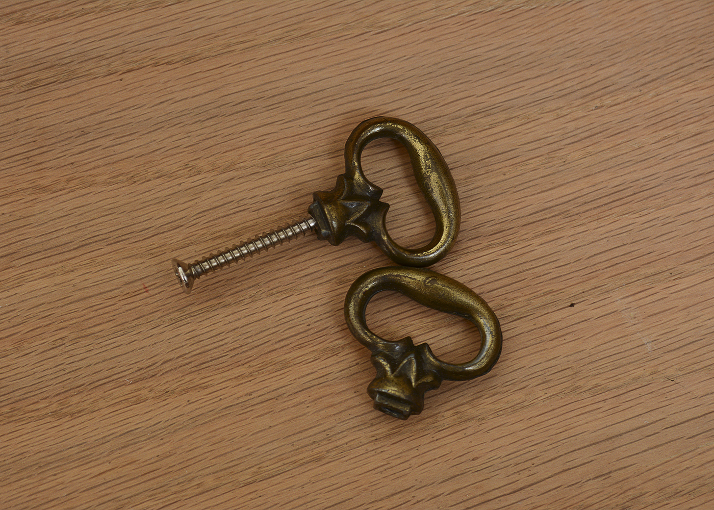 Davis Cabinet Company King-Size Bed and Nightstands